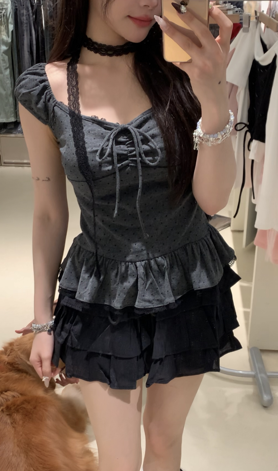 蕾絲波點小裙擺吊帶