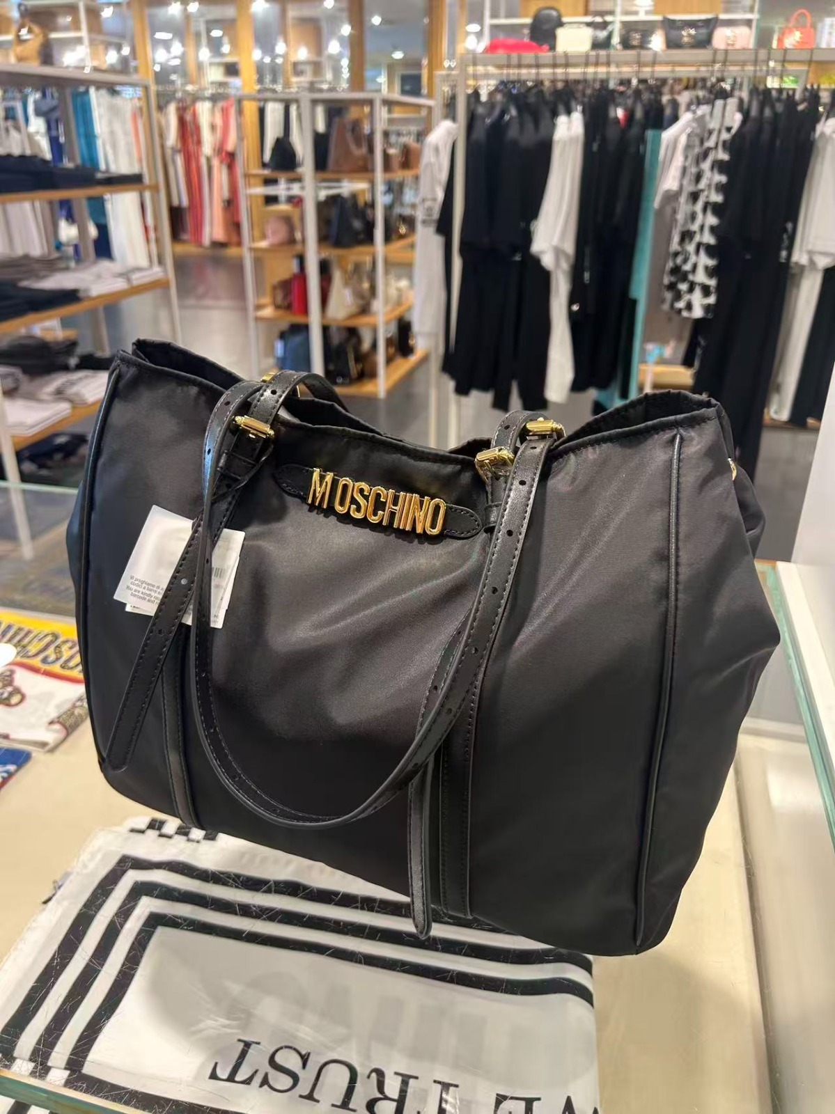 LYS01805 Moschino金色立體字Logo尼龍Tote Bag