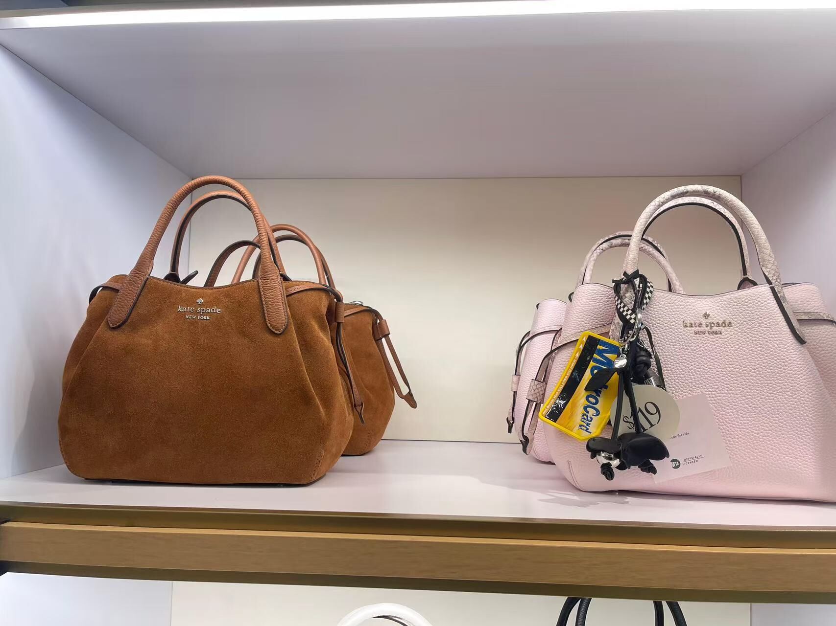 【預購】Kate Spade H052366 小號餃子手提包