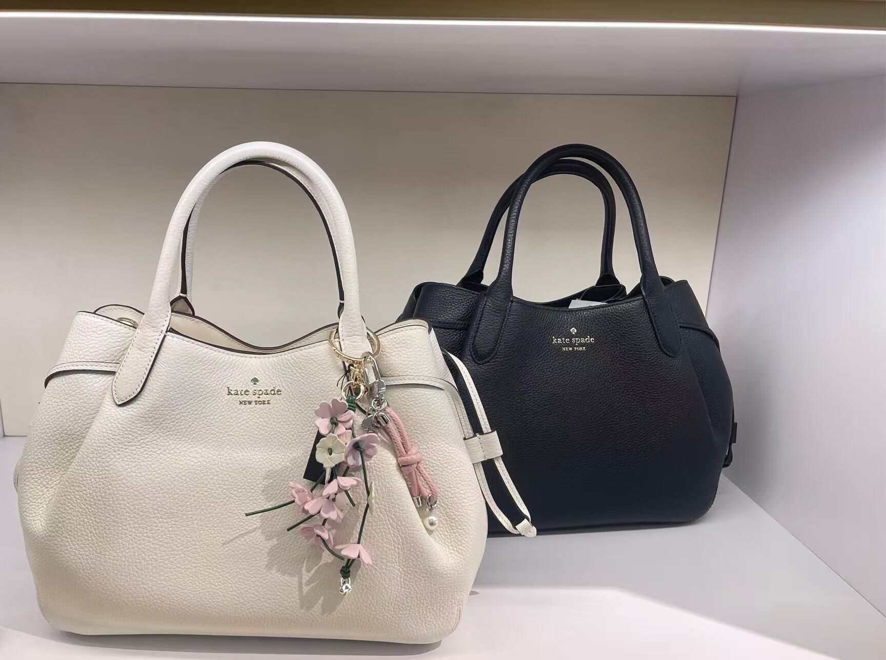 【預購】Kate Spade H052367 大號餃子手提包