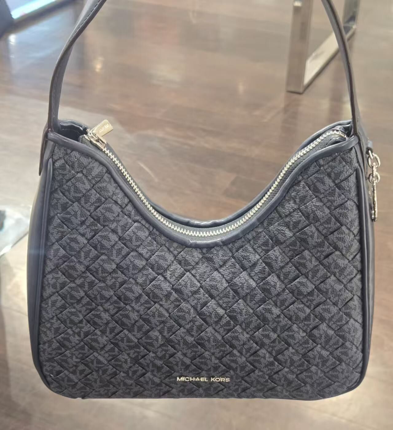 【預購】Michael Kors H052395 Nayla 小號Hobo 肩背包
