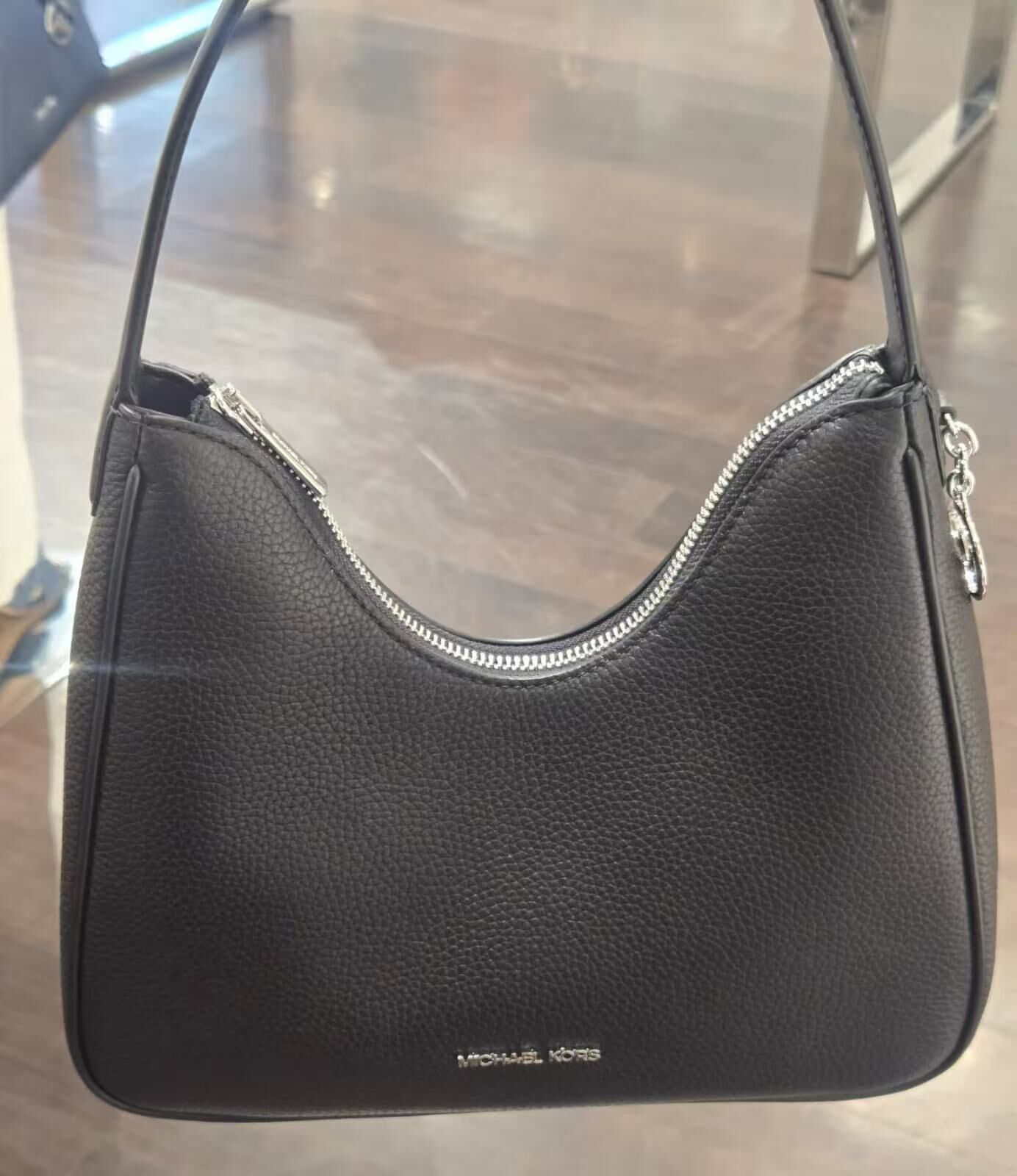 【預購】Michael Kors H052395 Nayla 小號Hobo 肩背包