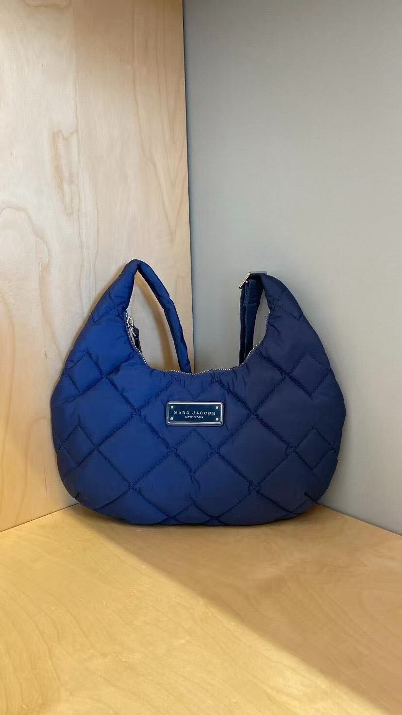 【預購】Marc Jacobs H0523106 藍色菱格紋尼龍單肩包