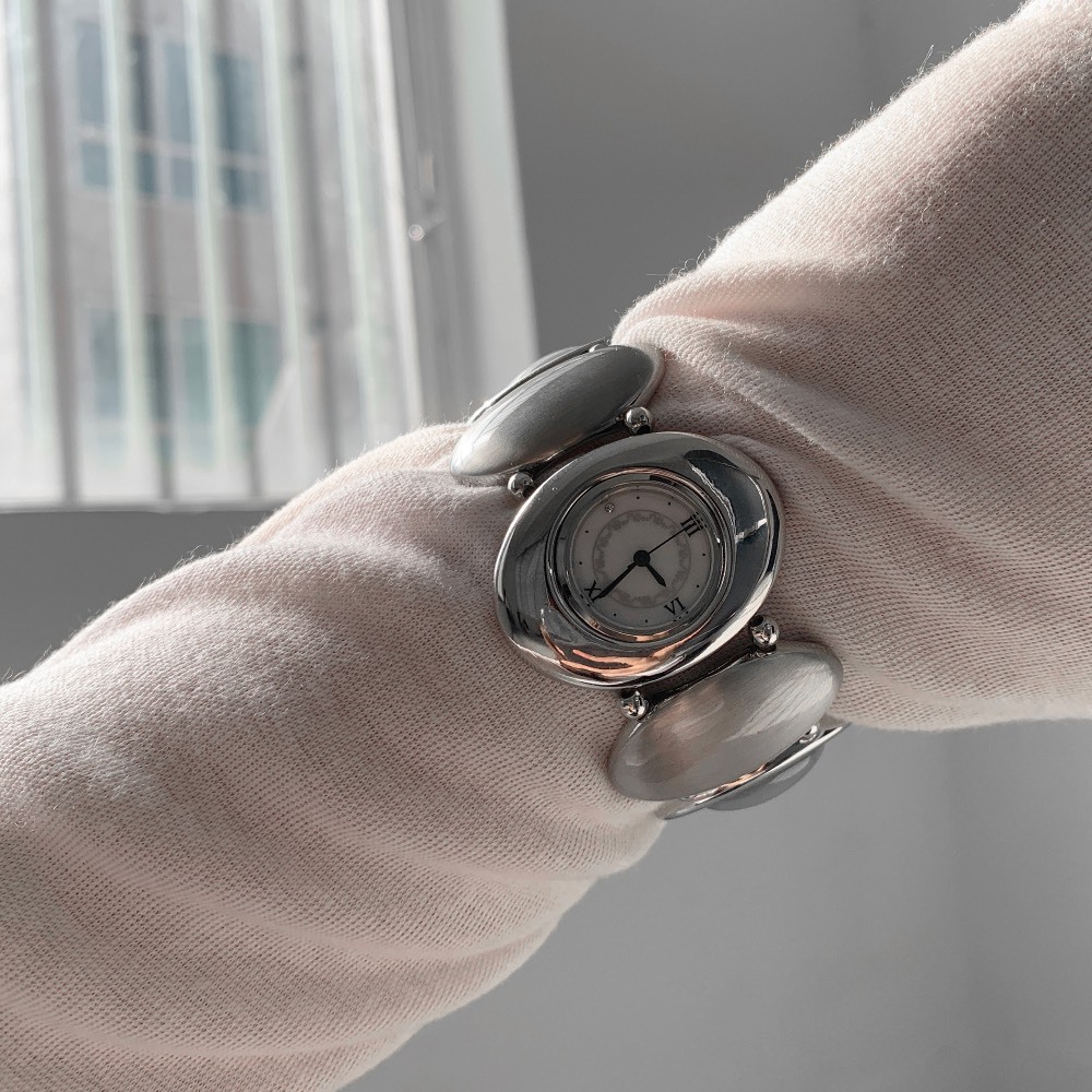 <漂亮寶貝都要擁有的錶✨>Grumpy Stuff Orbit Eclipse Stone Watch 手錶
