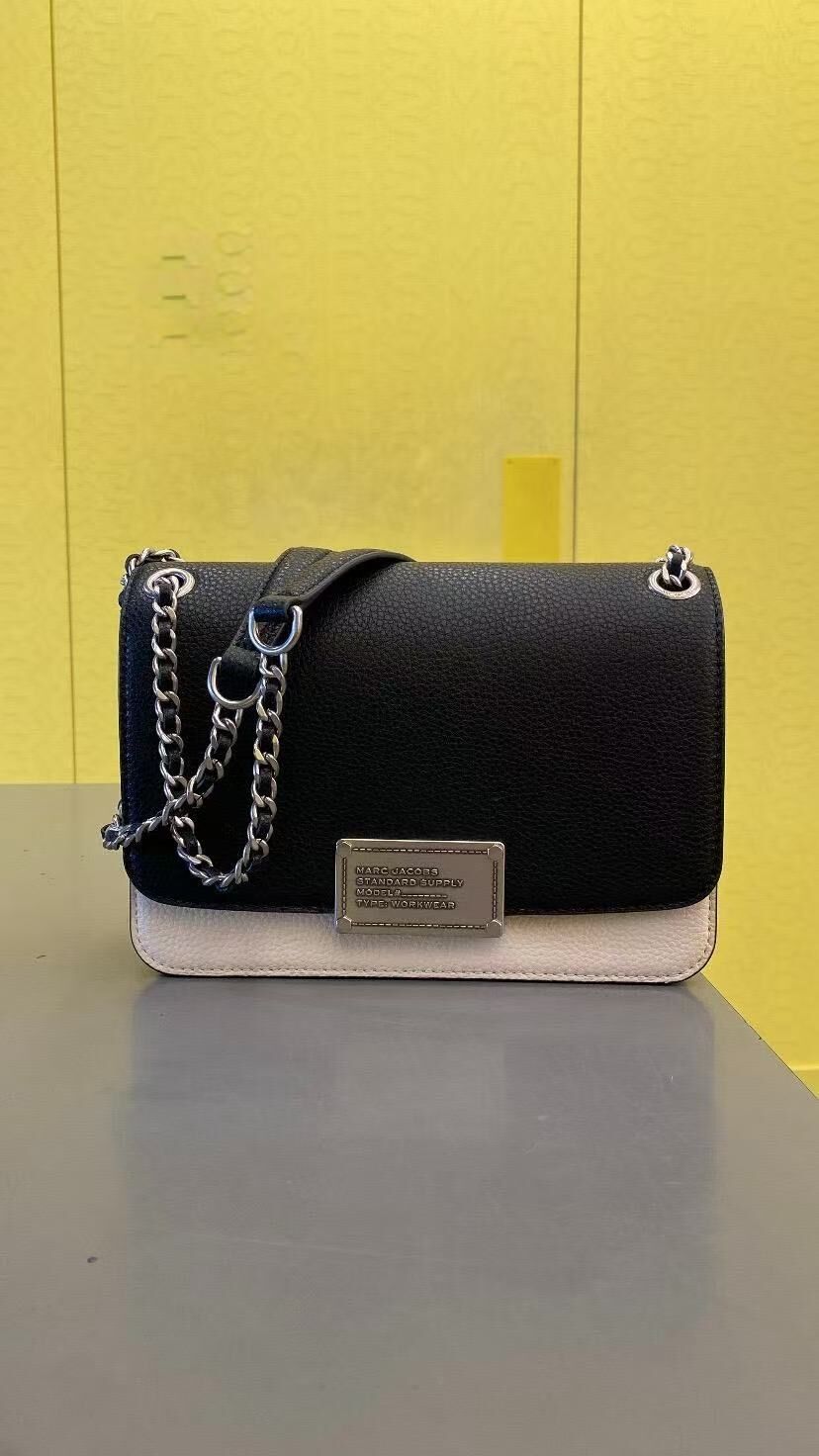 【預購】Marc Jacobs H0523108 大號黑白拼色The Plaza 單肩包