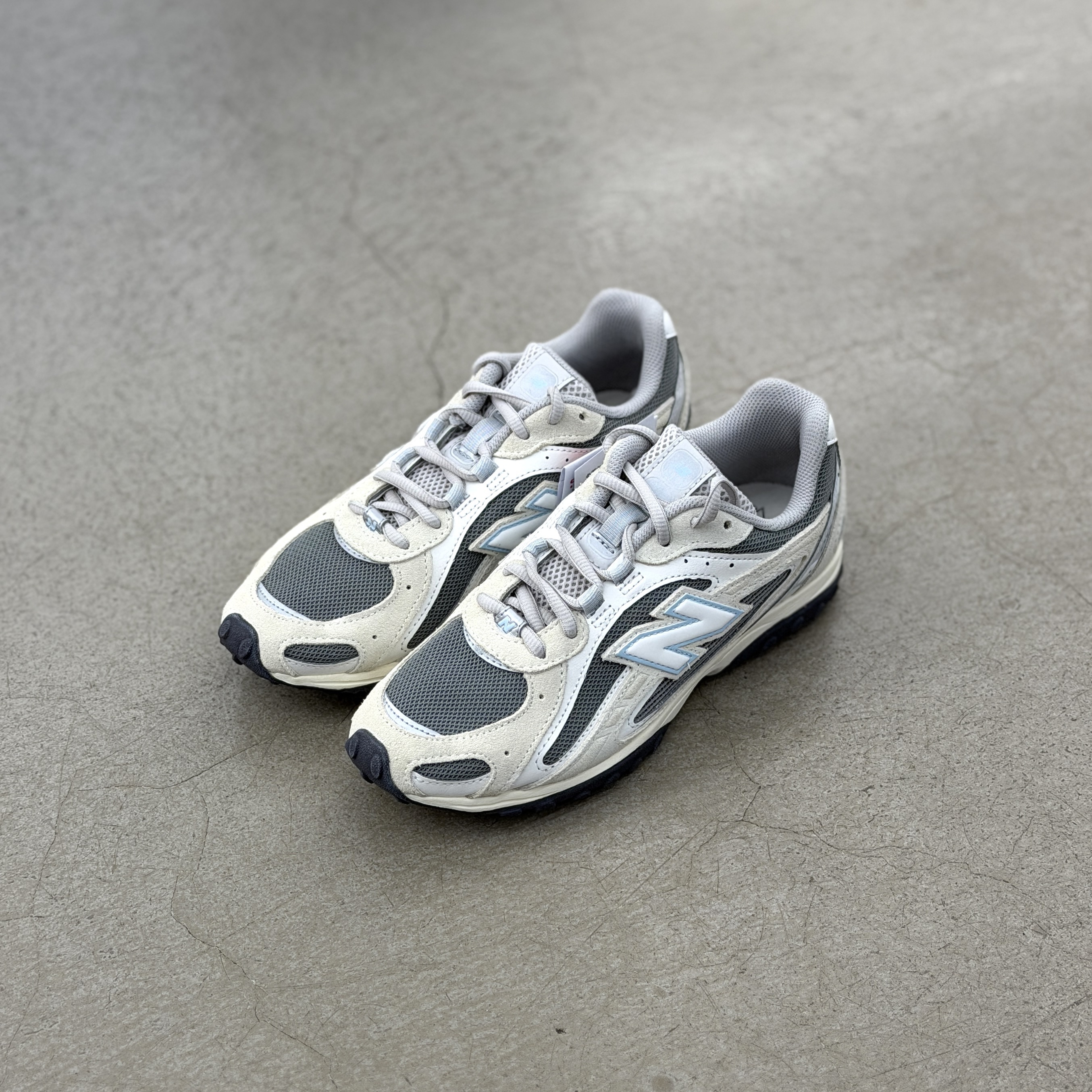 New Balance x Emmi U204L6TN