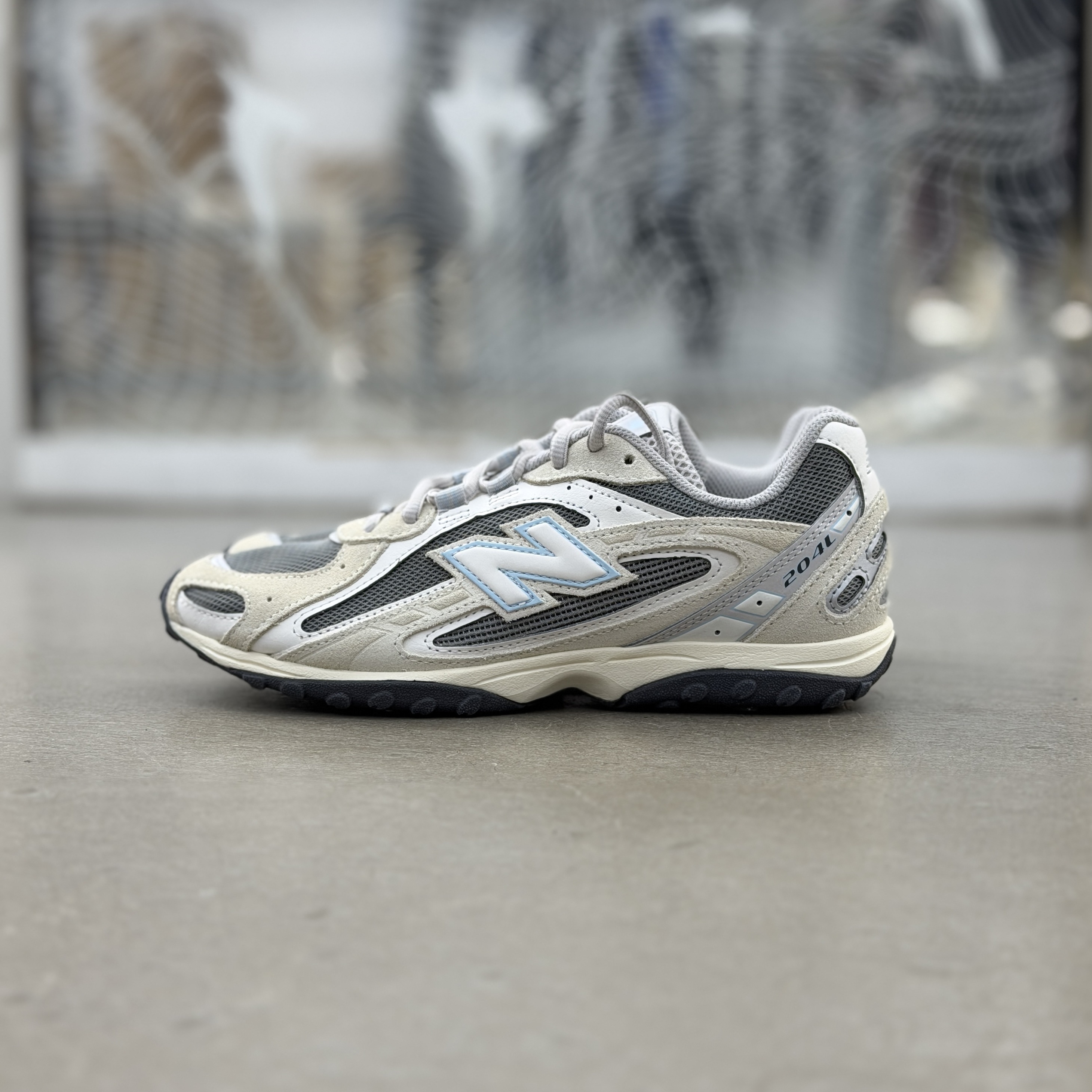 New Balance x Emmi U204L6TN