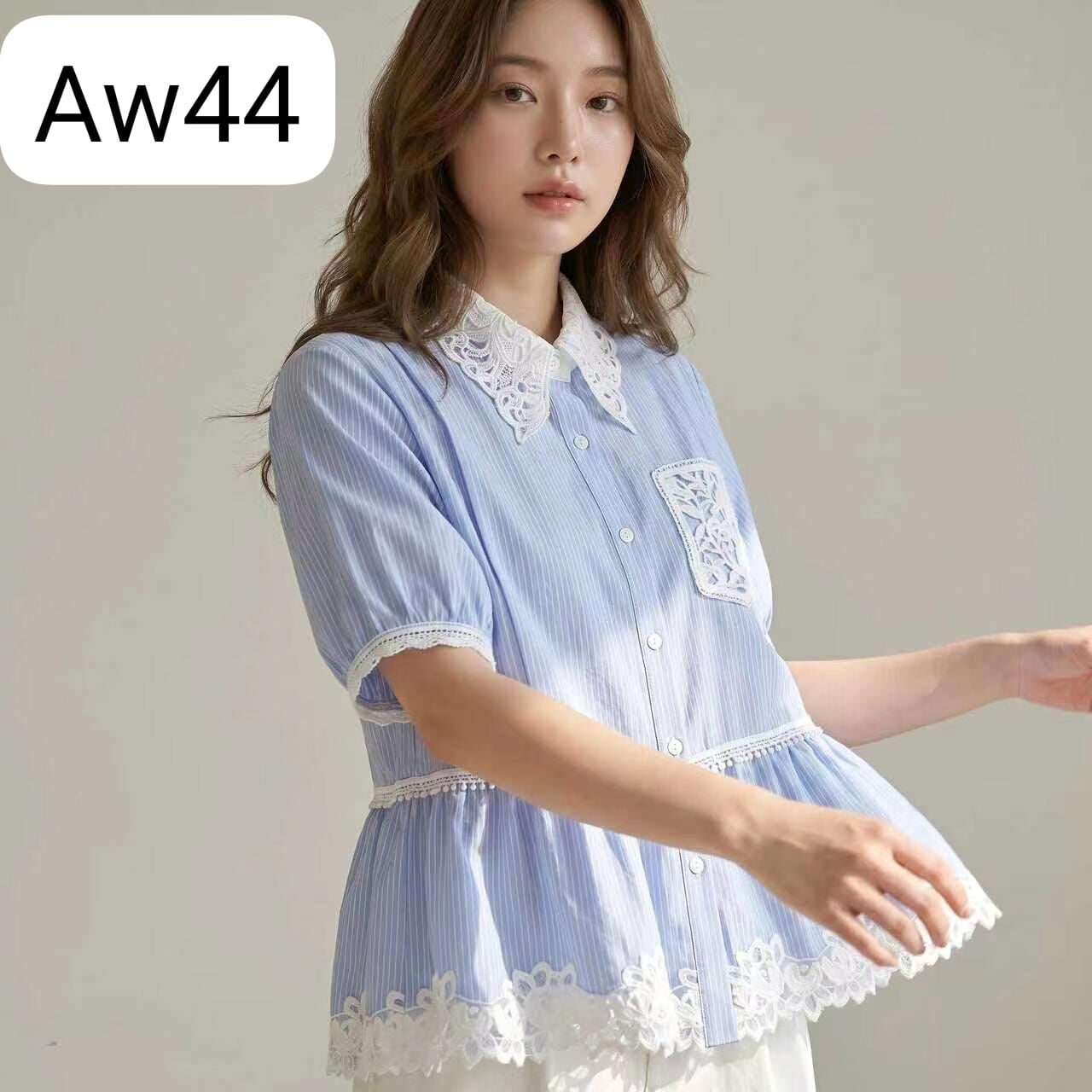 AW44  胸42 長23 $299
