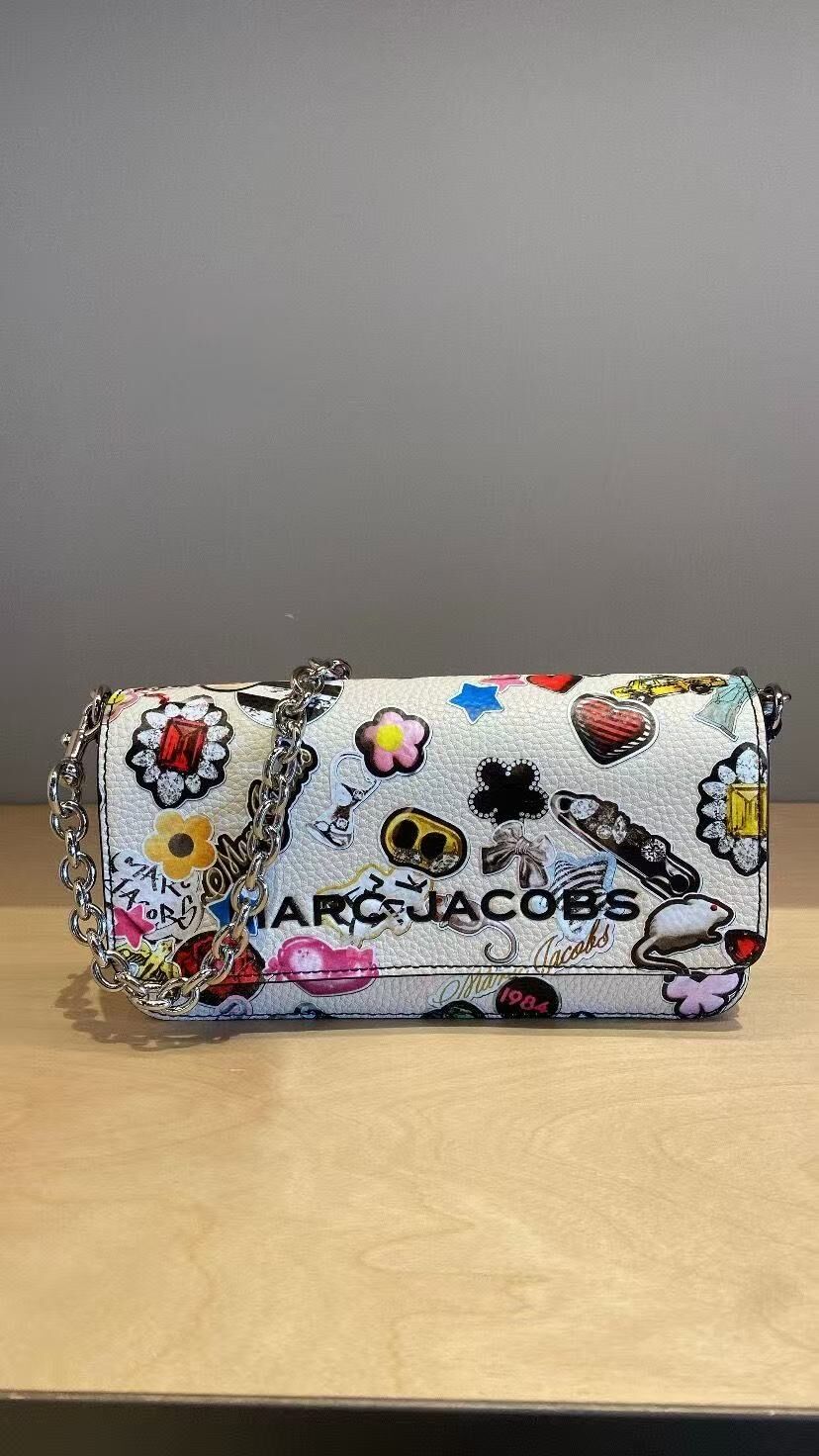 【預購】Marc Jacobs H0523125 白色貼紙印花