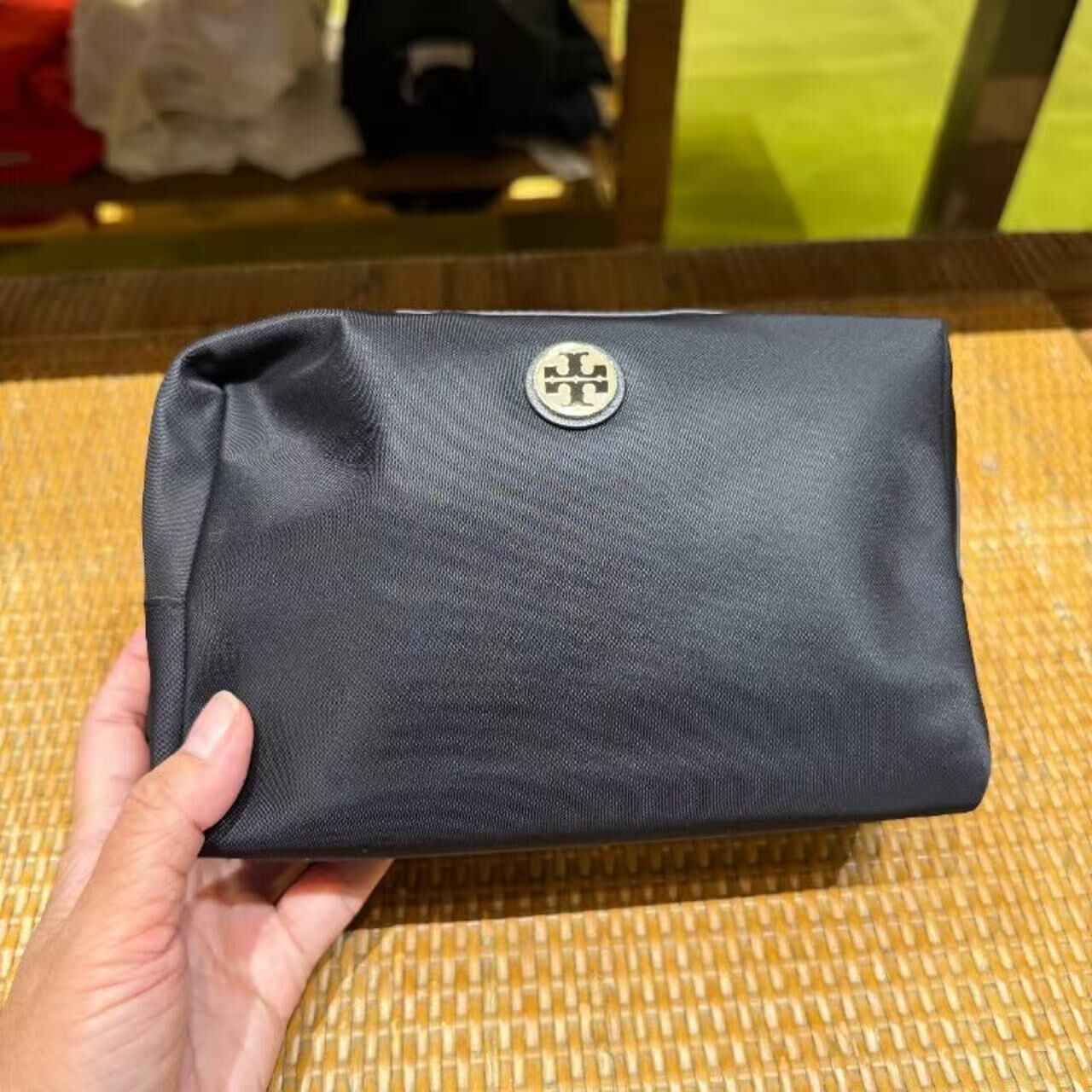 【預購】Tory Burch H0523140 黑色尼龍化妝袋