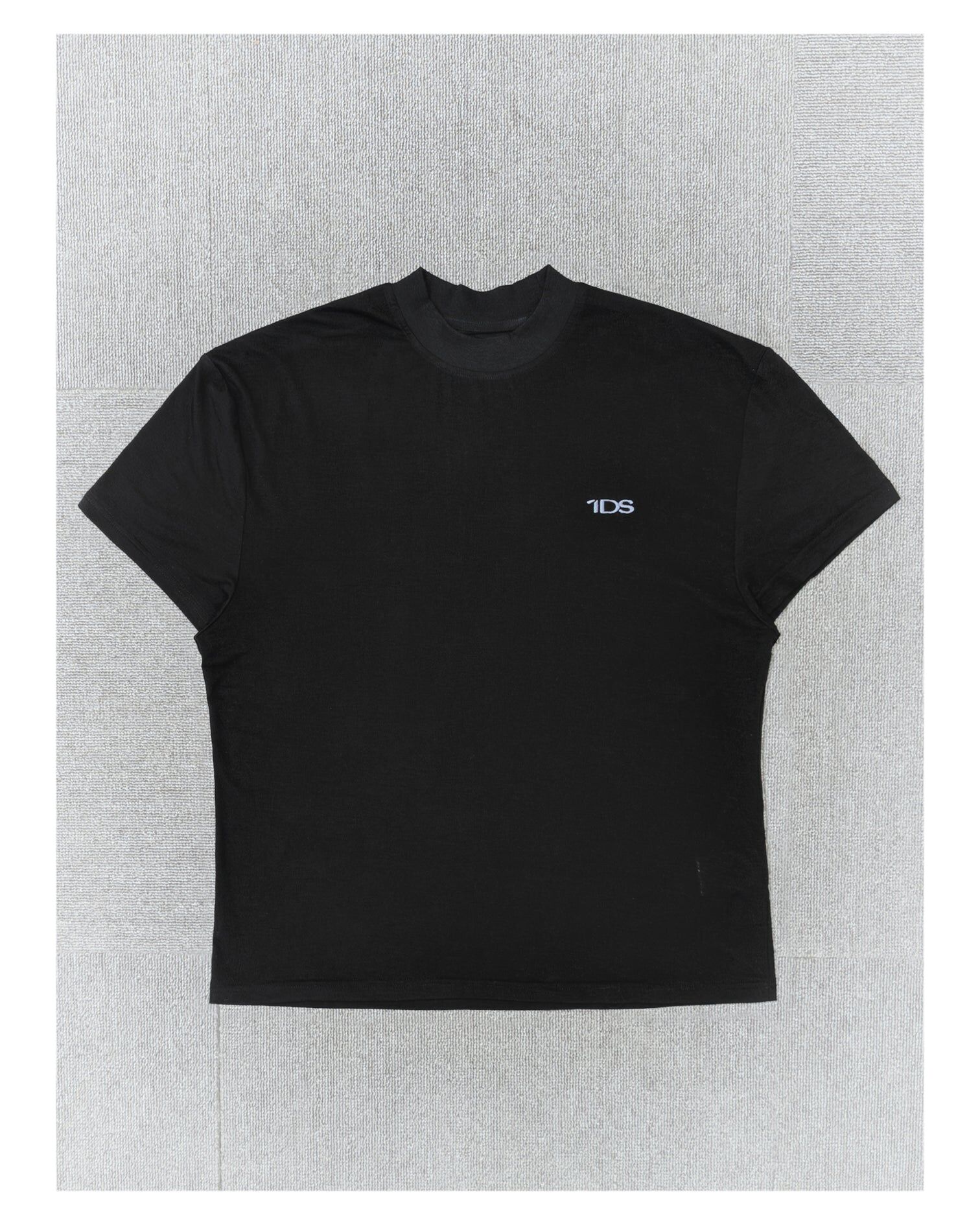 1dyLL｜1DS Light Sheer Slim Tee (Black)