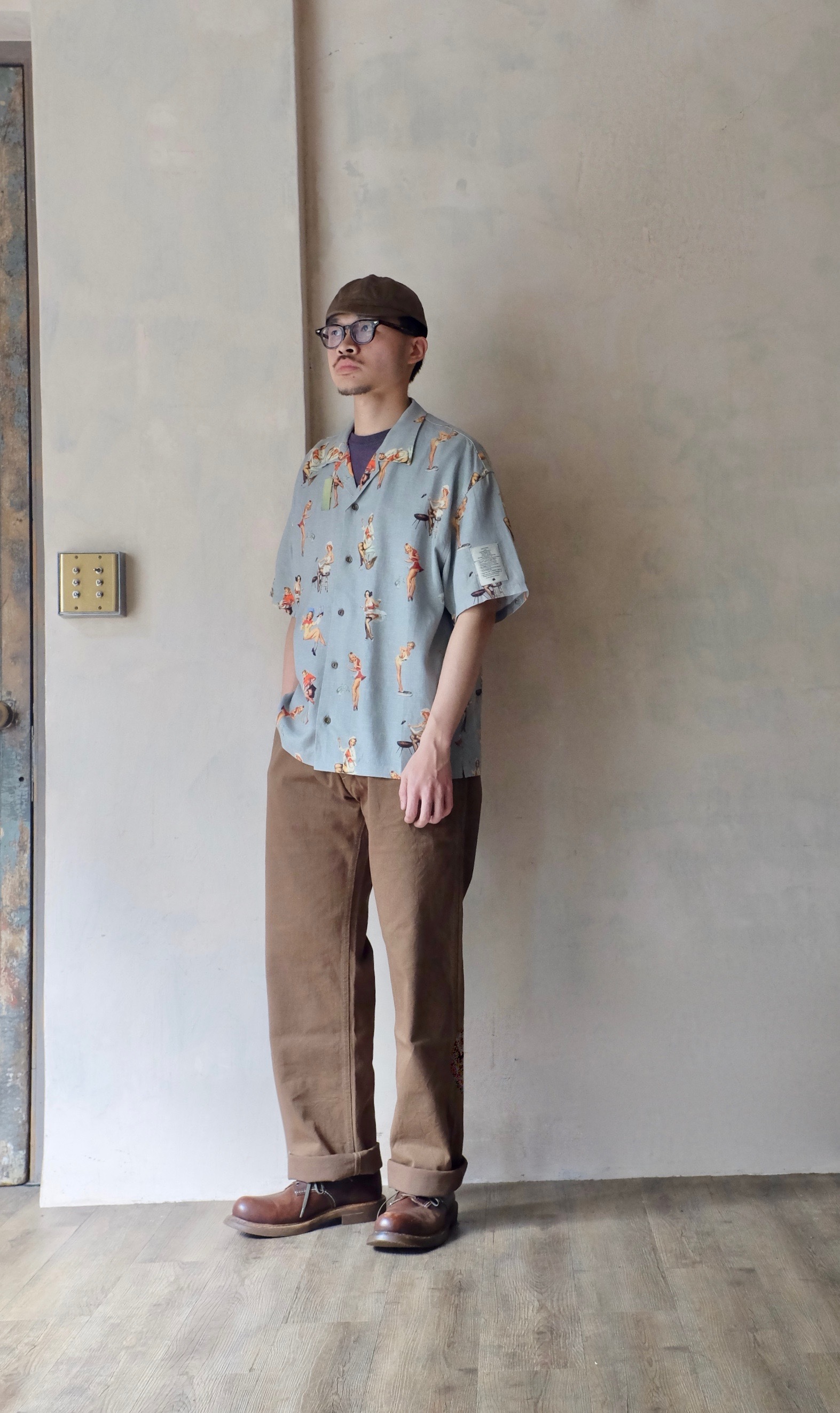 Club Stubborn Souvenir Shirt Zero - Model Grey