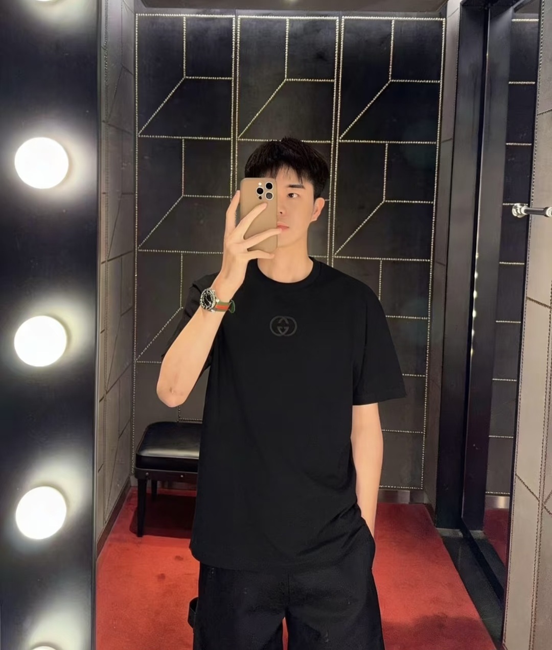 GG 黑色 併 黑刺繡logo Tee 成人款