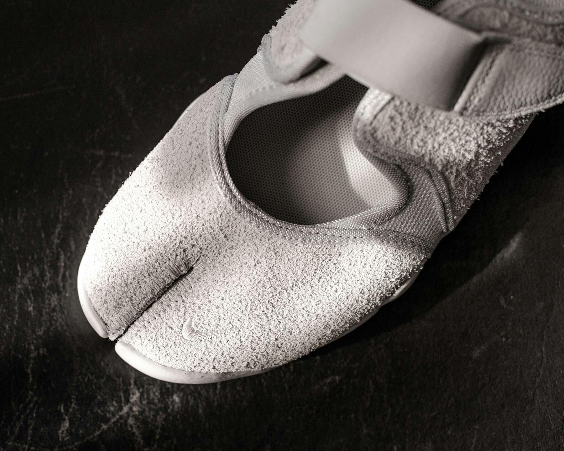 Nike Air Rift 分趾鞋