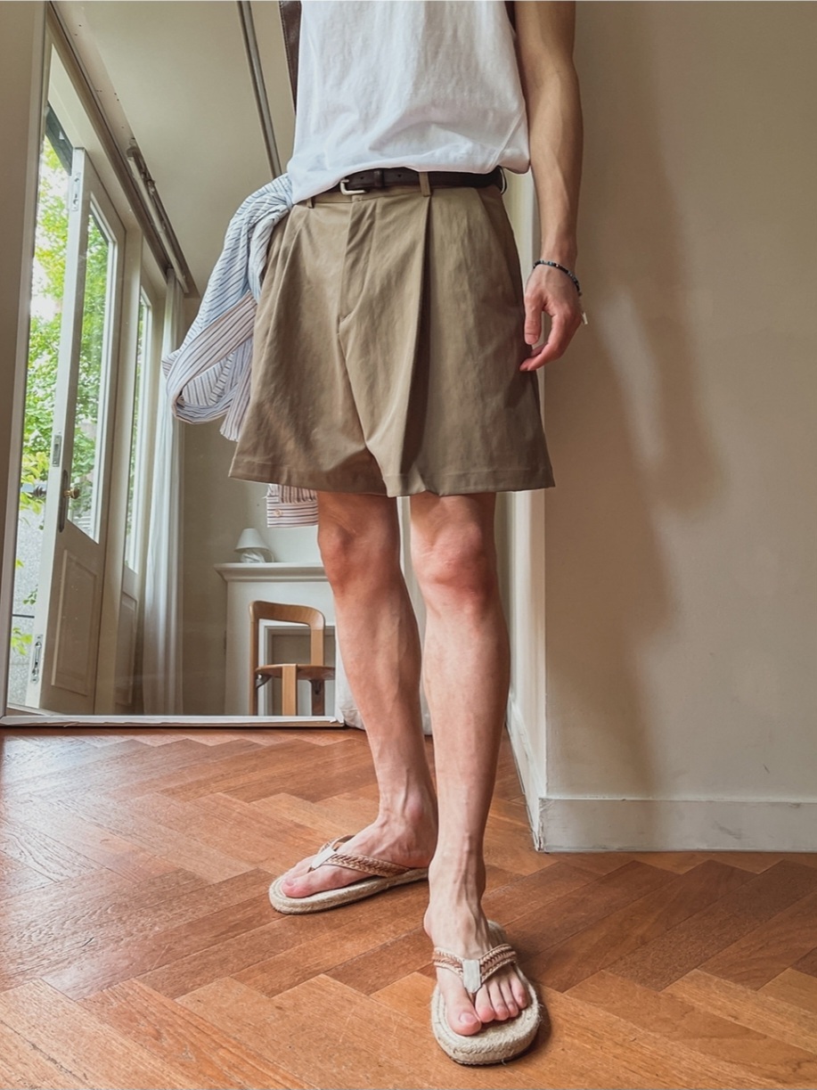 Laura Single Pleat Shorts