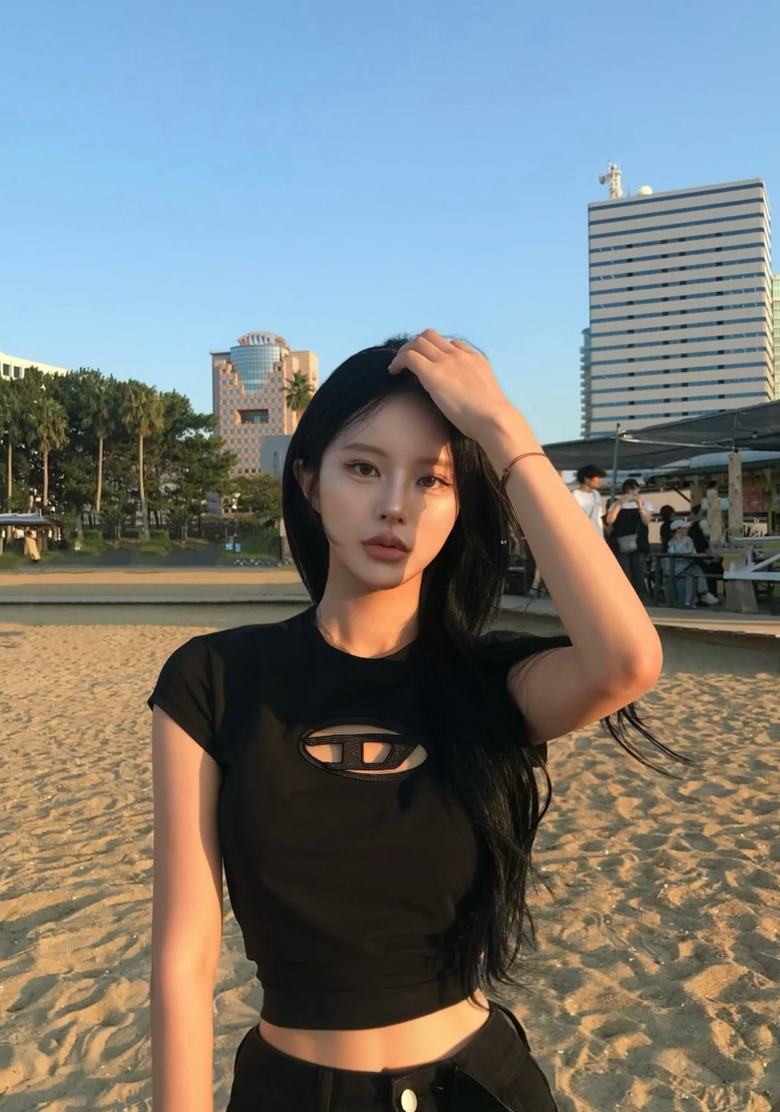 <快速出貨>Diesel T-Angie  簍空Logo 貼身辣妹短T🌶️