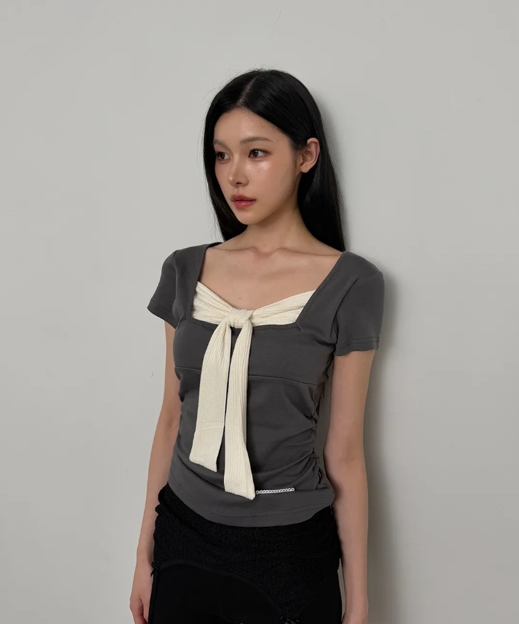 （現貨）韓牌 ILLIGO 胸前綁帶 蕾絲 修身 短T 26SMTOP14