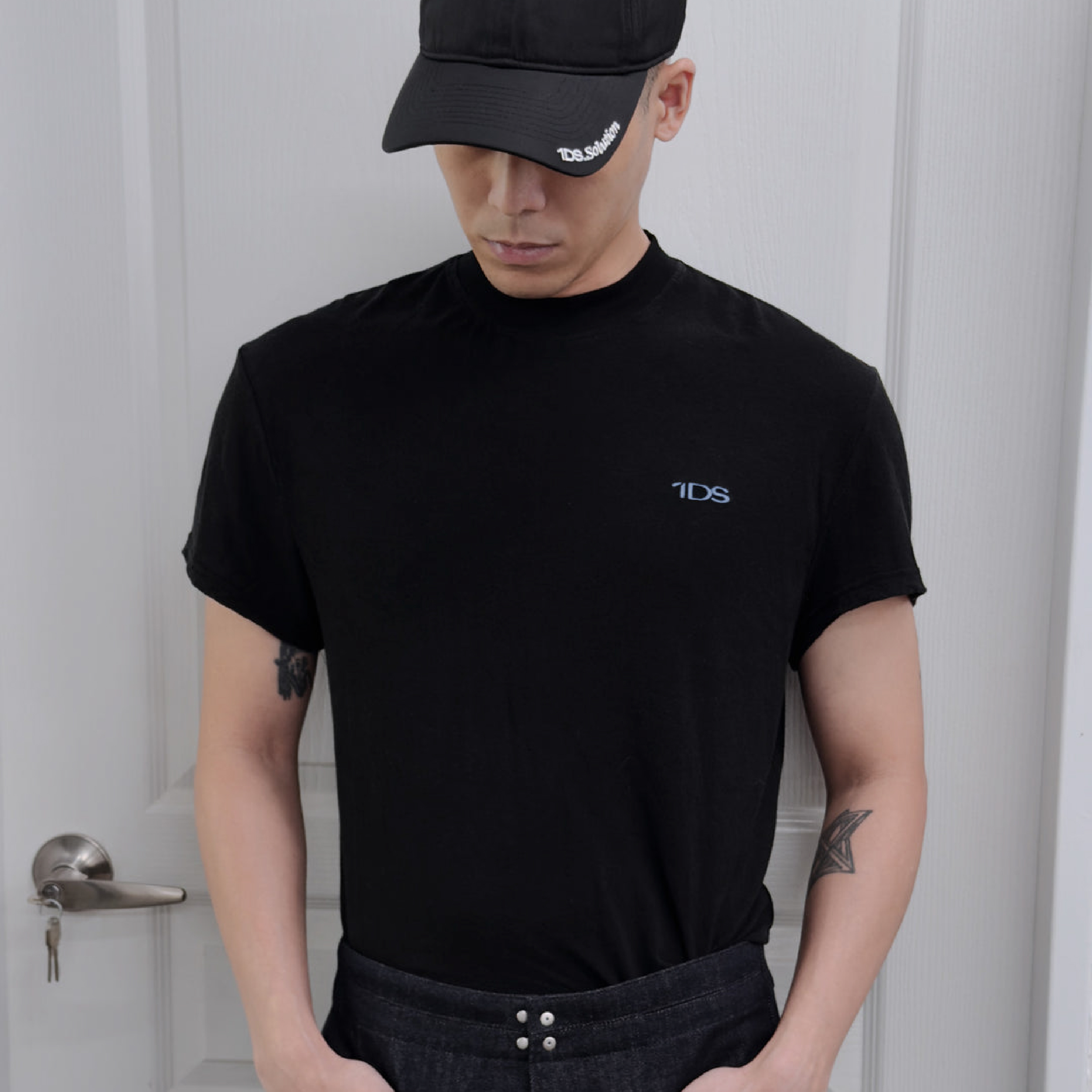 1dyll.assemblag 1ds Light Sheer Slim Tee