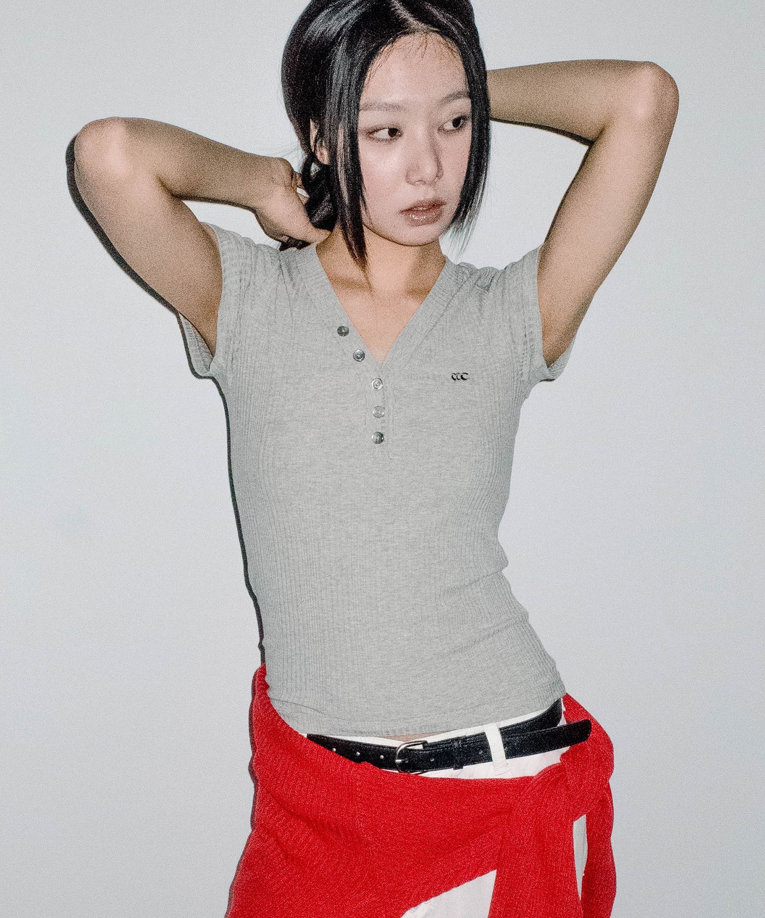 CHICKS 修身V領排釦上衣 麻花灰 5018101359