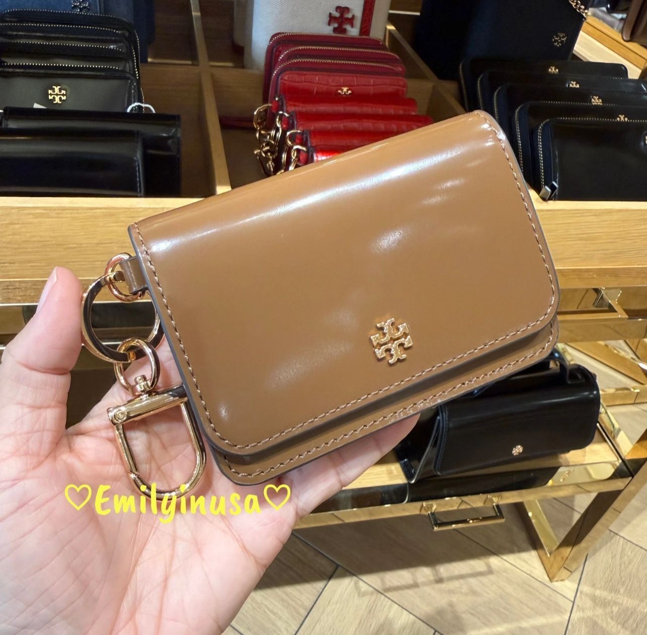 【預購】Tory Burch H0523152 Emerson 啡色對摺卡包