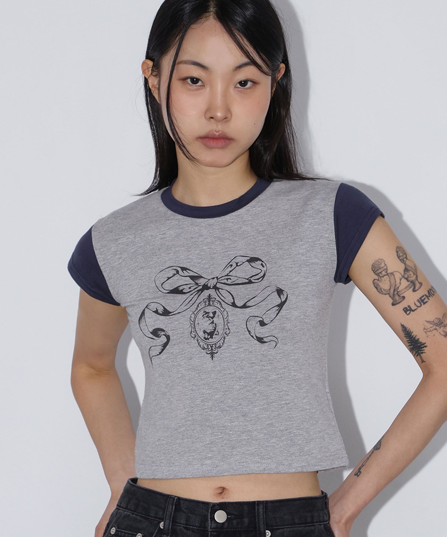 CHICKS 蝴蝶結拼色短袖T恤 雜花灰 5014168533