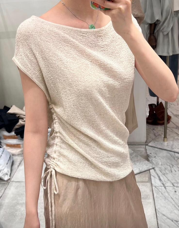 AG14  胸38-56 長21 $469(一口價)