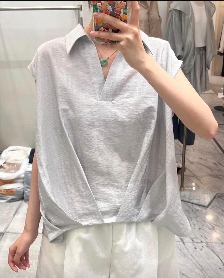 AG17 胸50長46-51 $499(一口價)