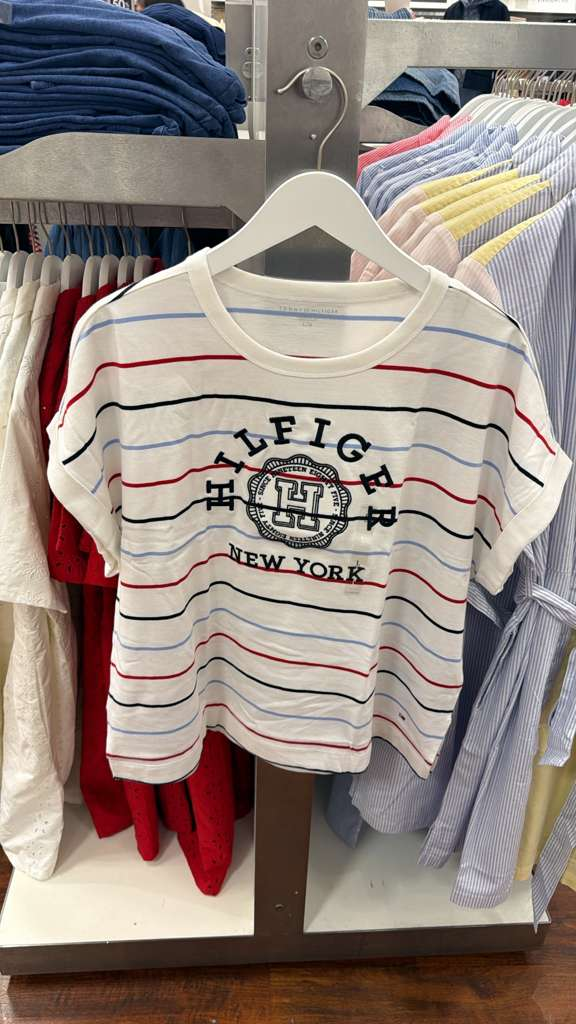 AG004 Tommy Hilfiger 白底彩間條TEE