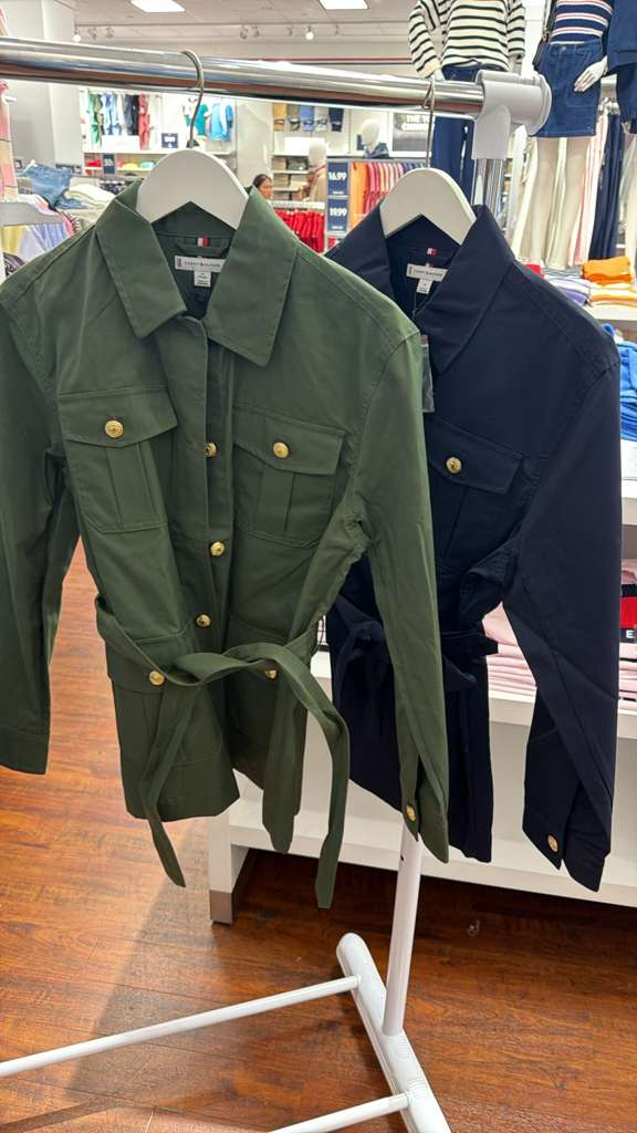 AG006 Tommy Hilfiger 淨色小金鈕長袖綁帶束腰外套