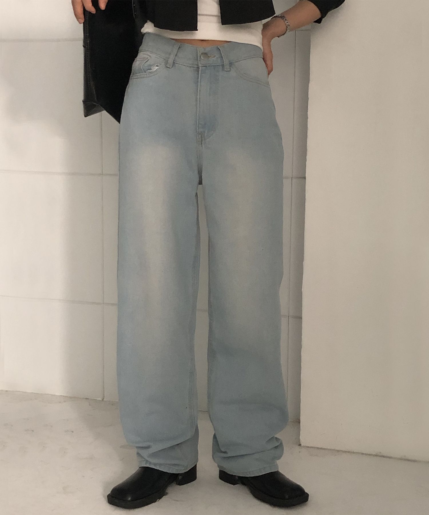 CHICKS 寬版直筒牛仔褲 淺藍 5017156408