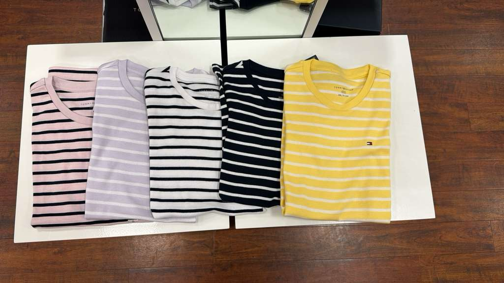 AG016 Tommy Hilfiger 雙色間條圓領TEE