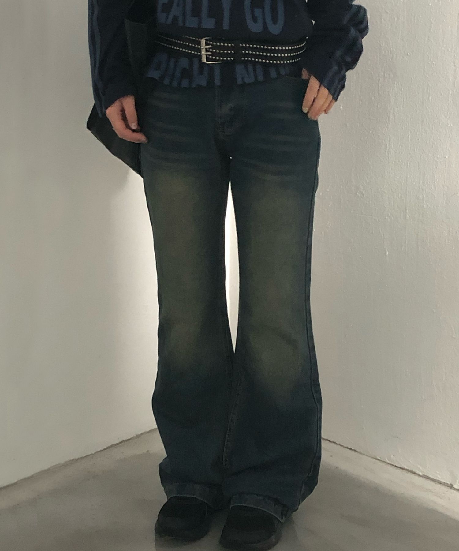 CHICKS 靴型水洗牛仔褲 5017155122