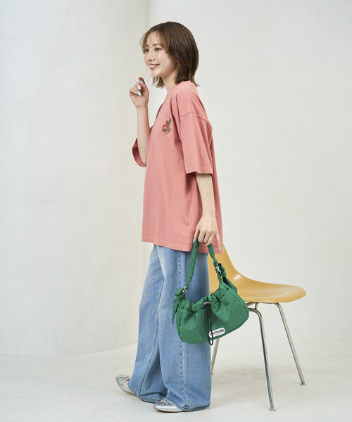 kaoyorinakami × FREAK'S STORE / Suwari Punch Bear Tee