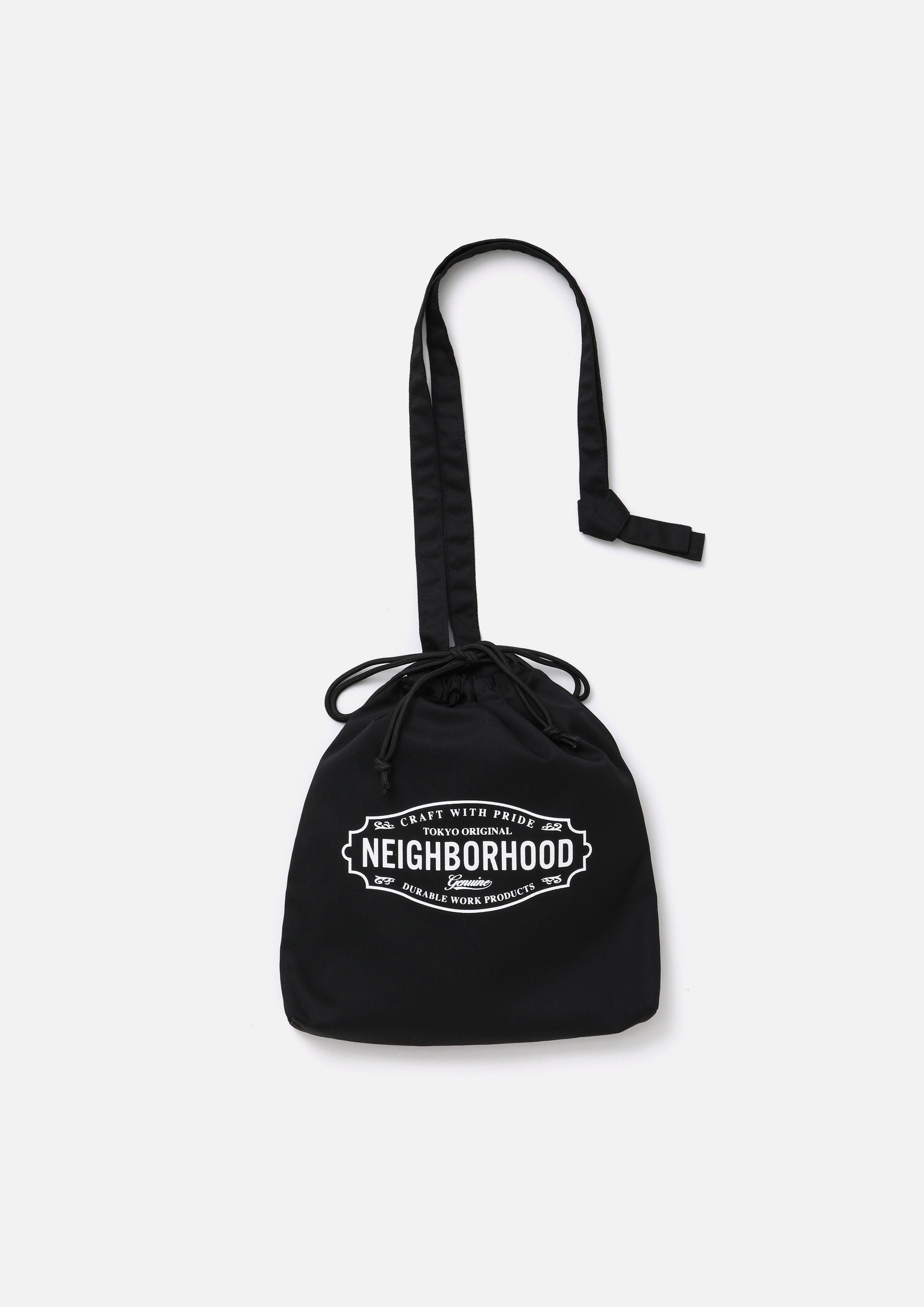 2026SS NEIGHBORHOOD NBHD LOGO DRAWSTRING BAG 水桶包 手拿包 側背包 包包 現貨 261MYNH-CG03