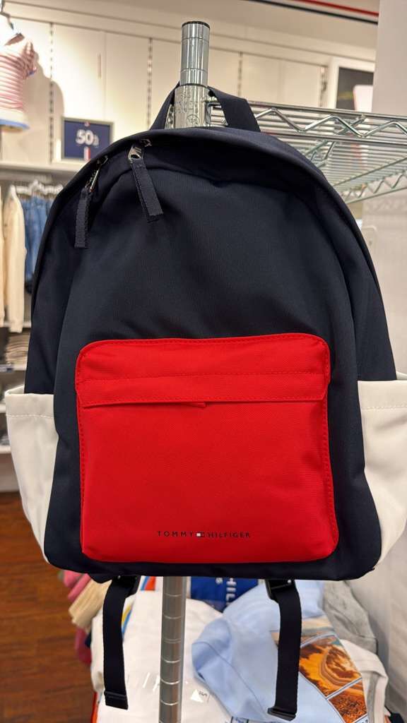 AG099 Tommy Hilfiger 紅黑拼色小LOGO背包 28X35CM