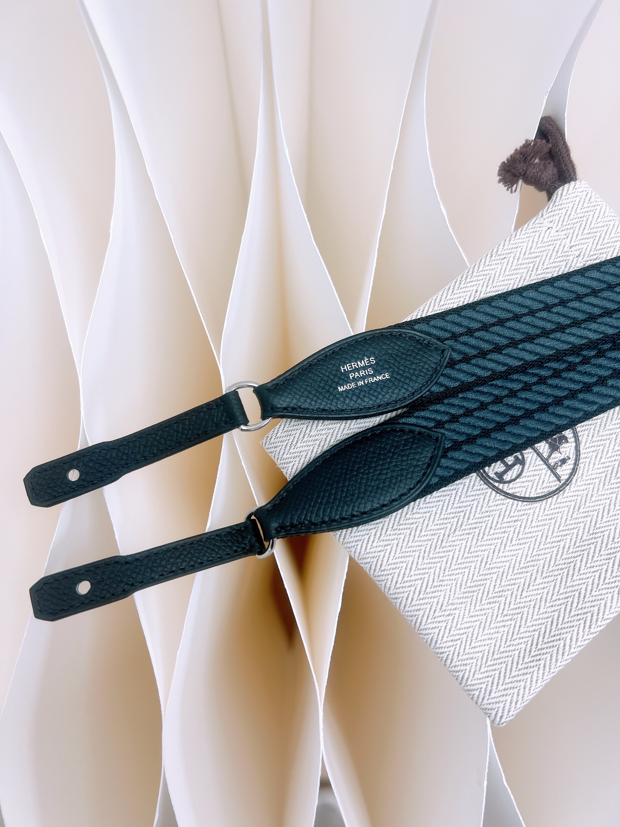 Hermes strap 80cm black (for CTG/KTG)