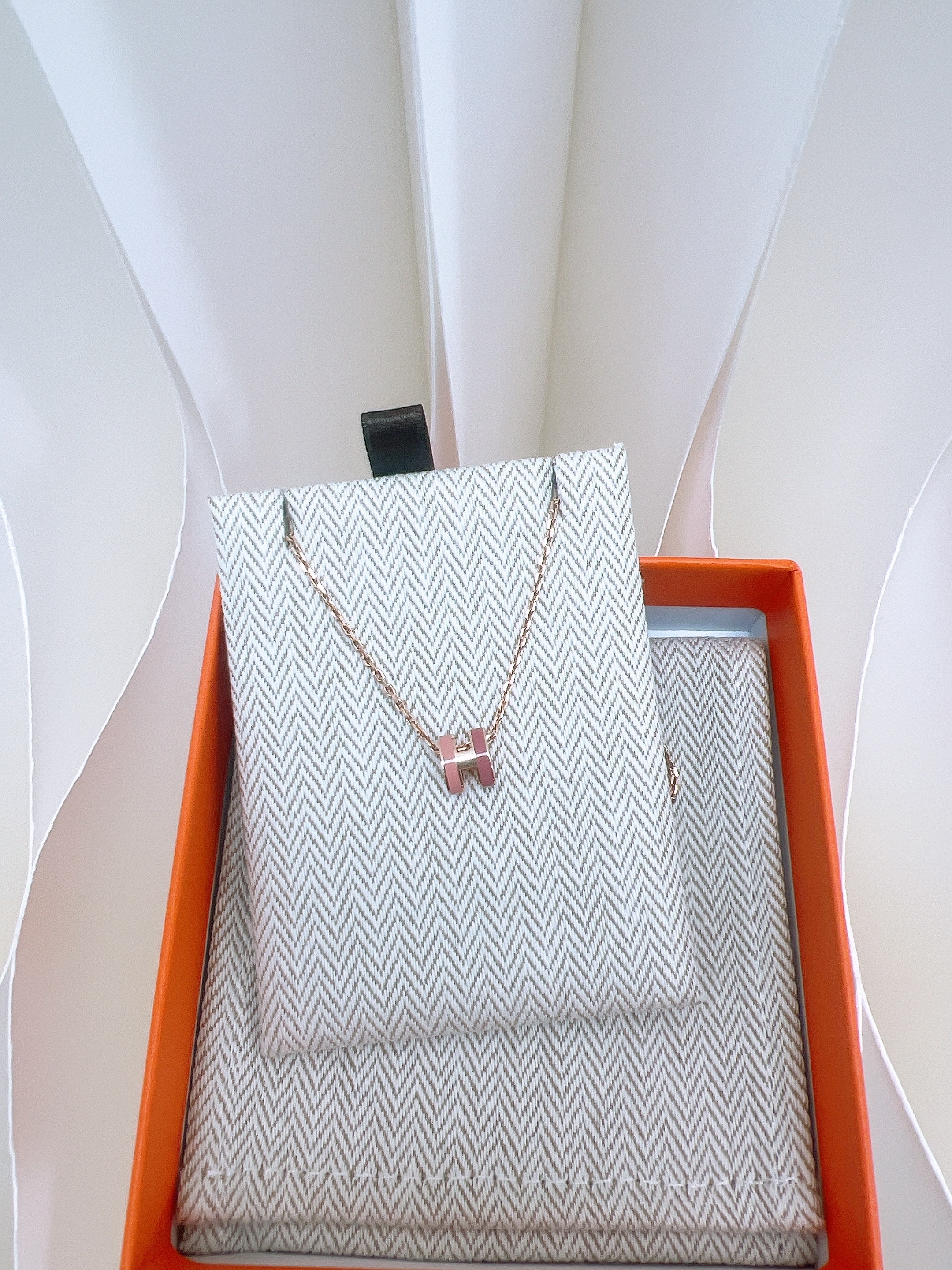Hermes mini pop h necklace rocabar pink