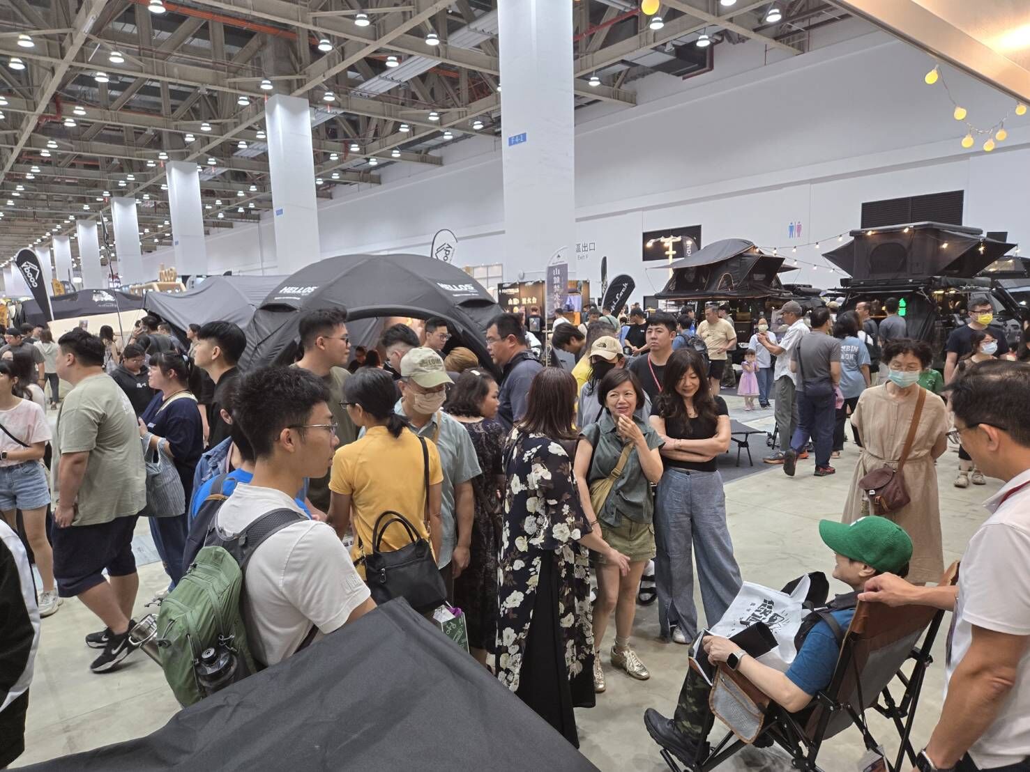 SlowTimeChair 慢生活搖椅 台中戶外展現場試坐體驗