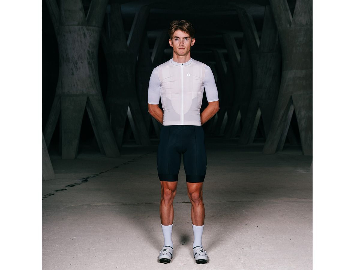 The Service Course Men's Engineered Short Sleeve Jersey 男款短袖車衣 - 米白色