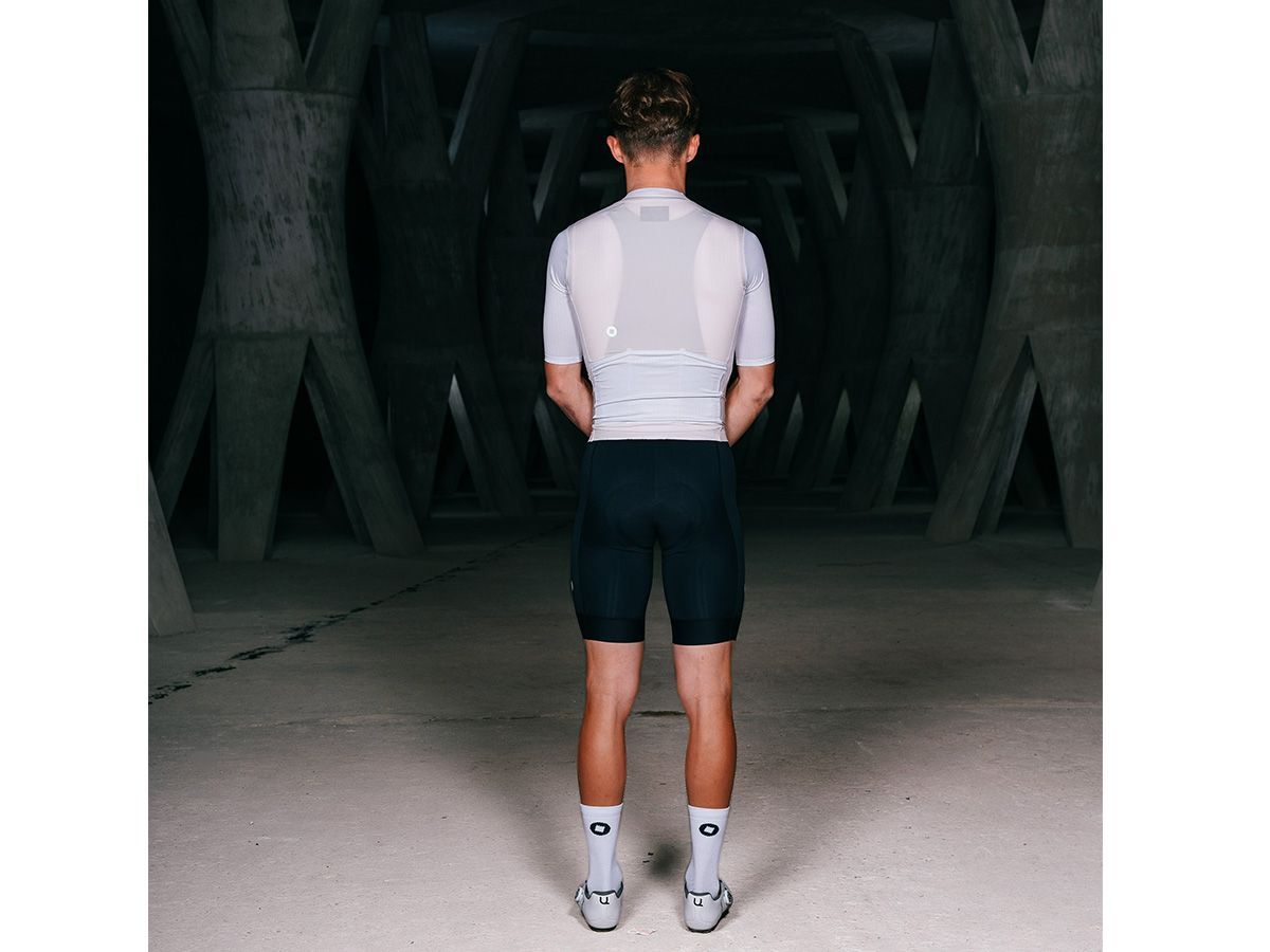 The Service Course Men's Engineered Short Sleeve Jersey 男款短袖車衣 - 米白色