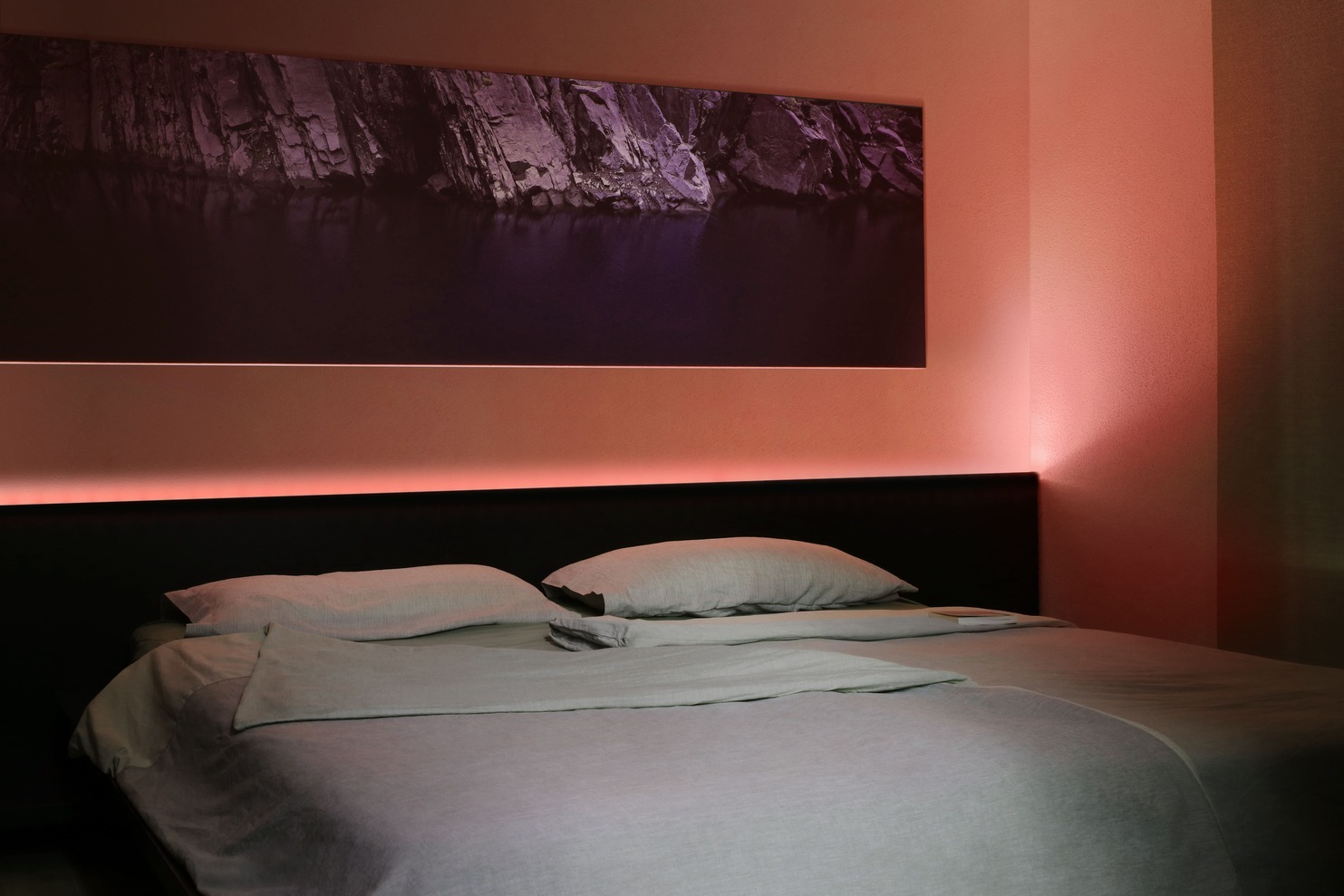 eve light strip in the room