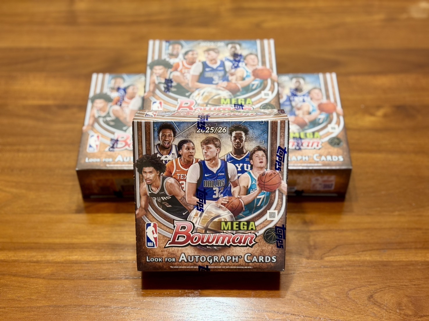 2025-26 Topps Bowman Basketball Mega Box 球員卡 卡盒