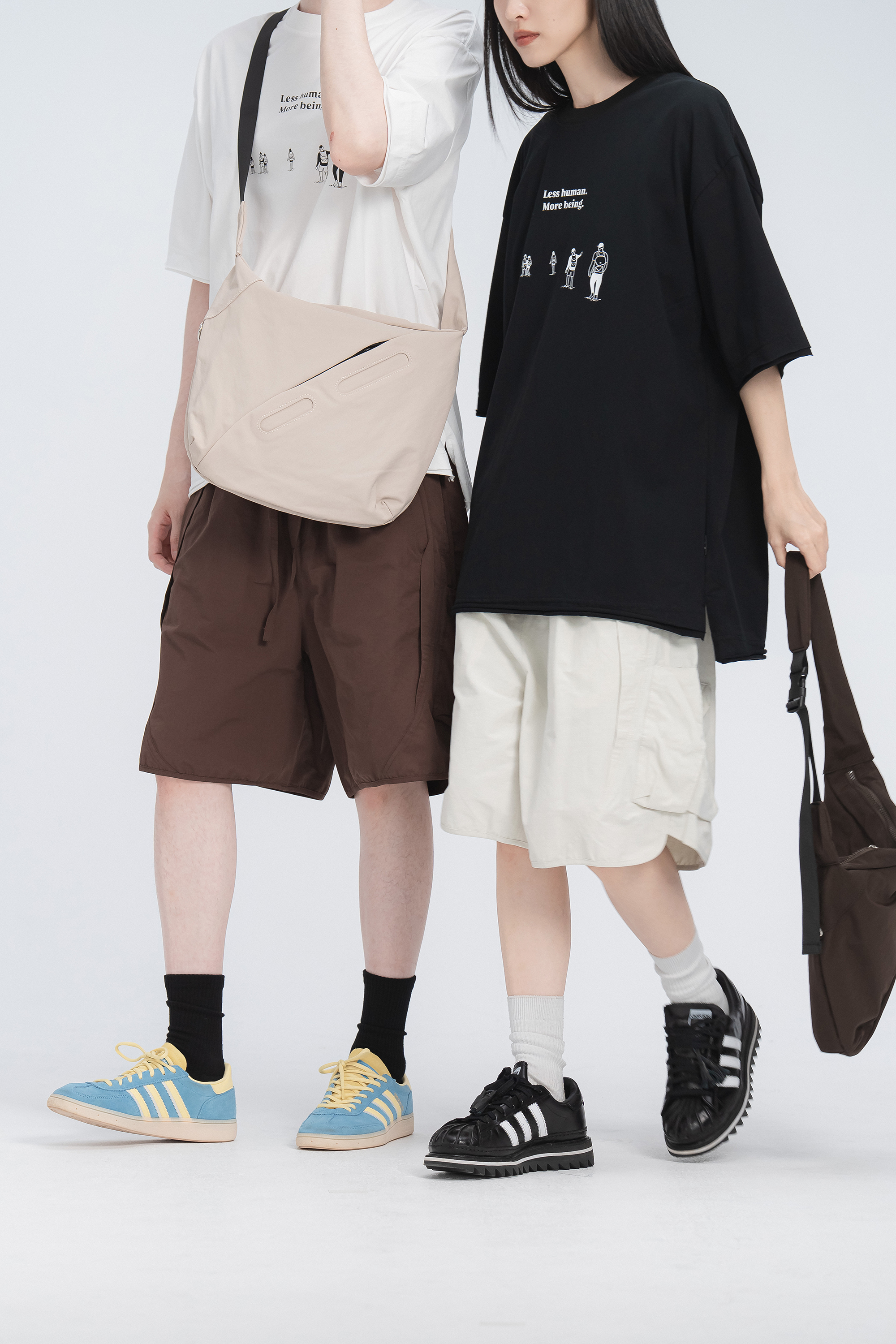 休閒鬆緊腰布標短褲 3色