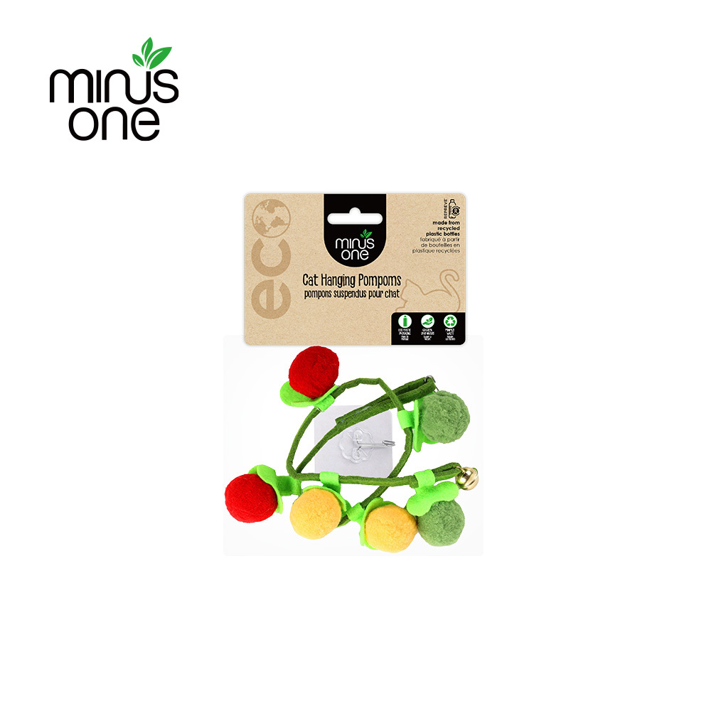 Minus One｜CAT HANGING POMPOMS