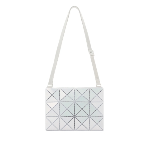 【BAO BAO ISSEY MIYAKE】5月發售新品 BAO BAO ISSEY MIYAKE  LUCENT METALLIC 肩背包