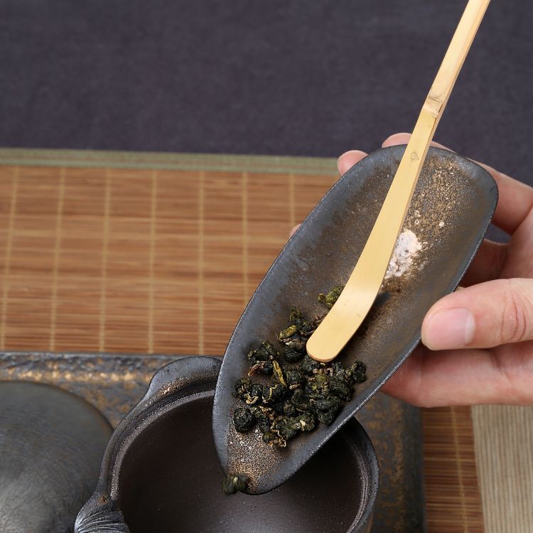 黑鐵釉卷型茶荷
