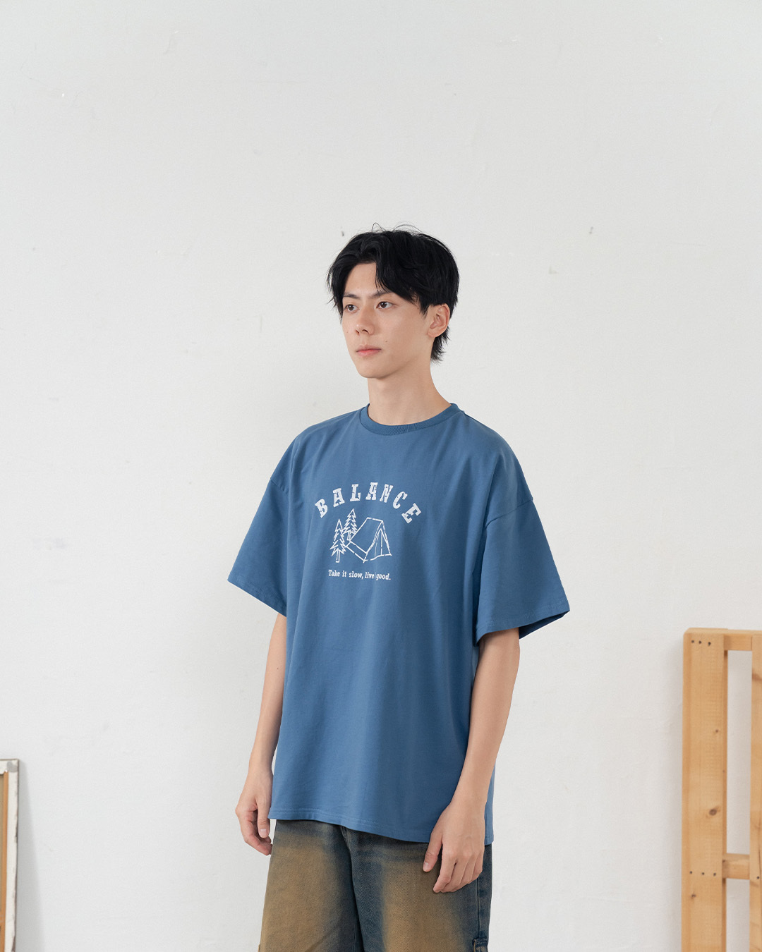 Patched tent print design oversized top, available in two colors. 1/2【01190353】in stock+pre-order