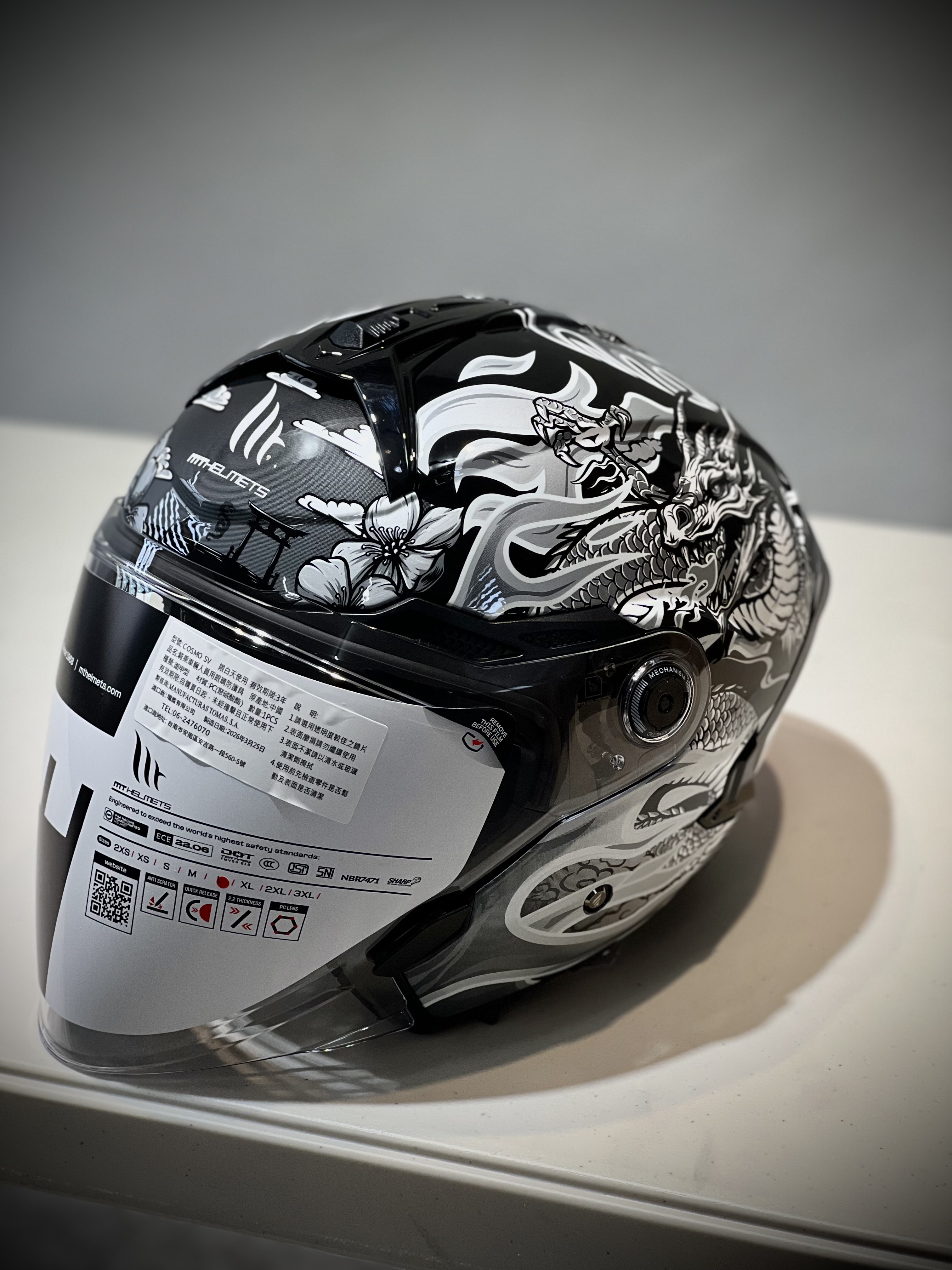 MT Helmet COSMO SV 彩繪 黑白龍吻 3/4罩 安全帽 亞版