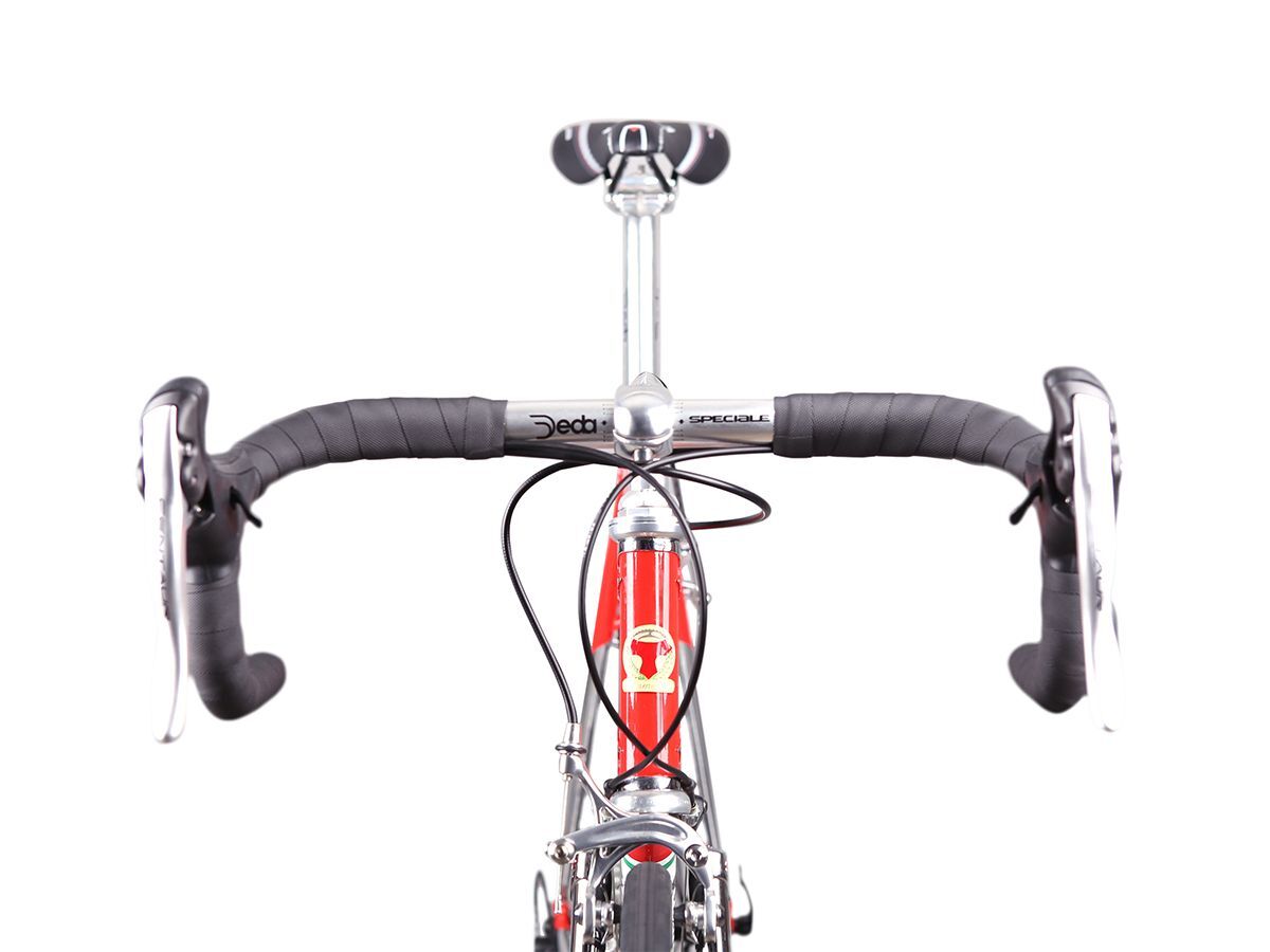 Tommasini Tecno x Brooks 紅色