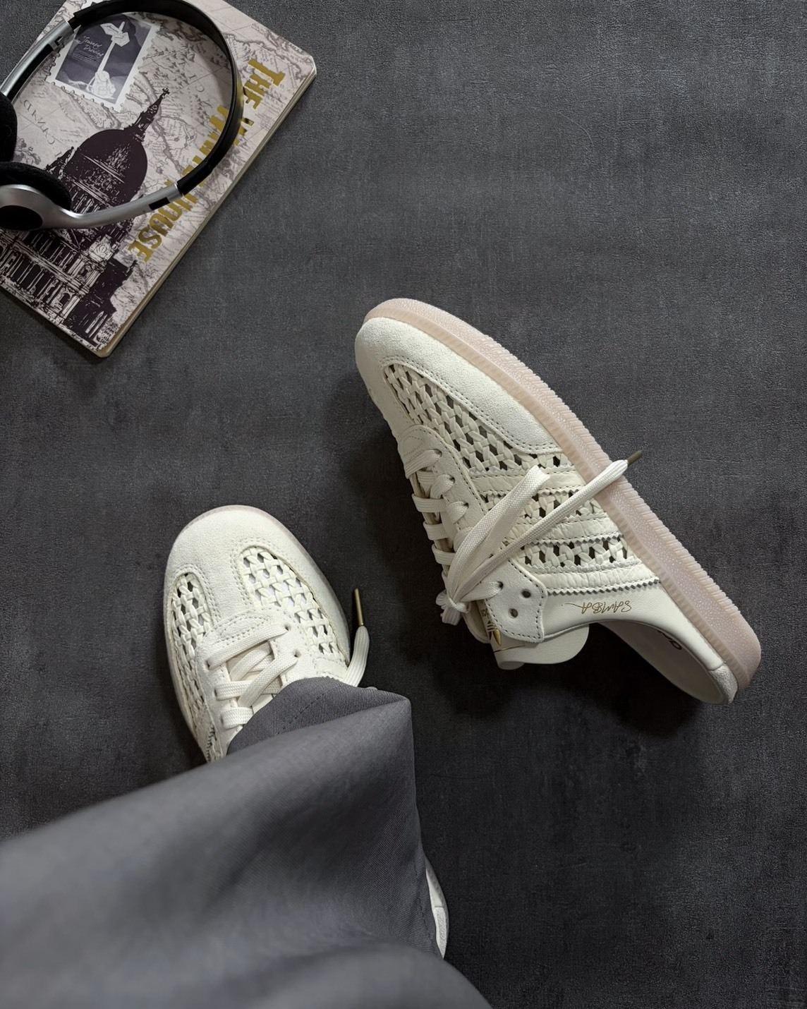 Adidas Samba 奶白 簍空 編織 穆勒拖